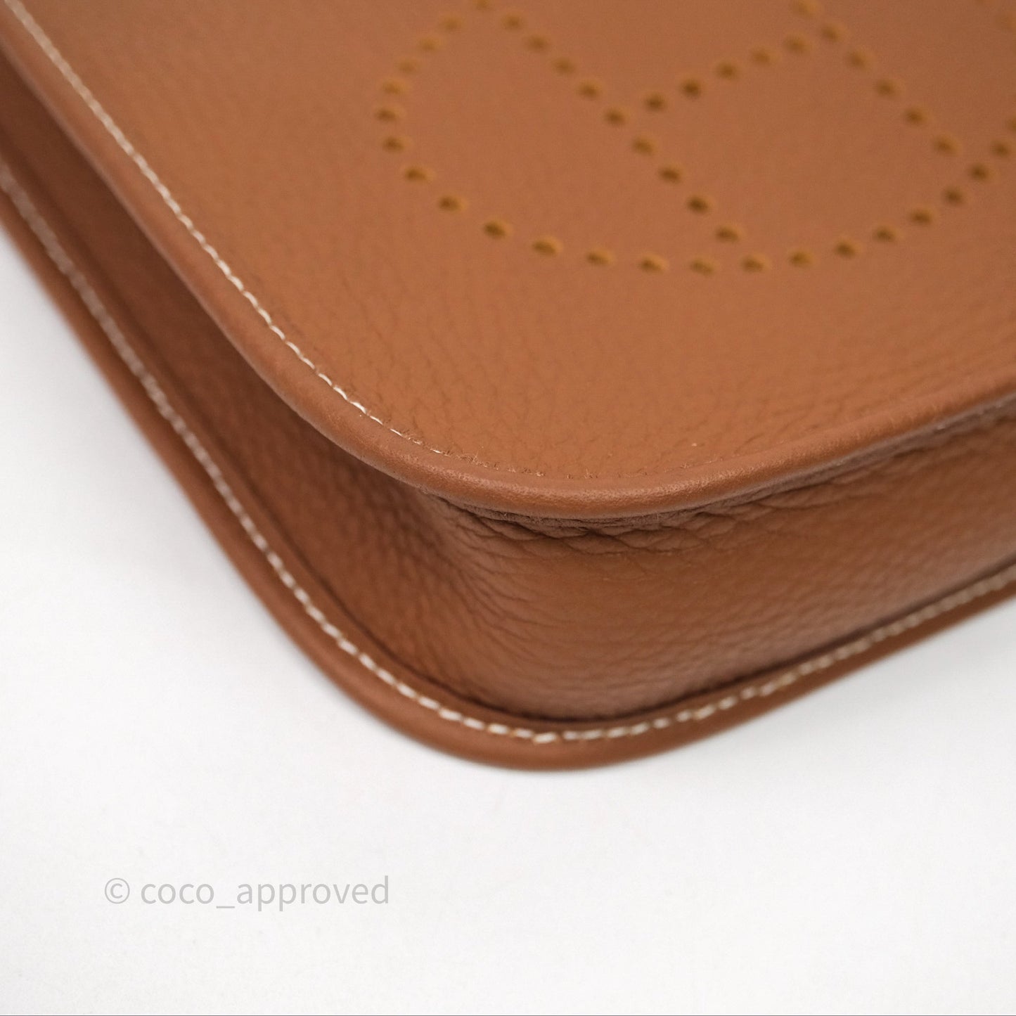 Hermès Mini Evelyne 16 Gold 37 Clemence Palladium Hardware