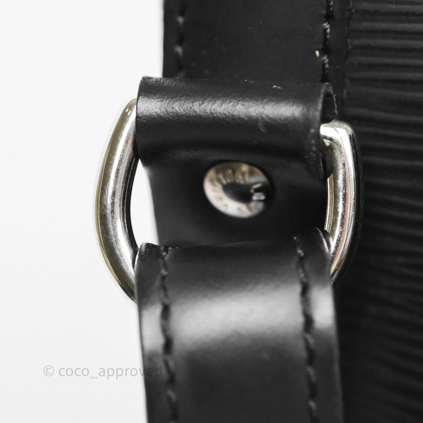 Louis Vuitton Petit Noe Shoulder Bag in Black Epi