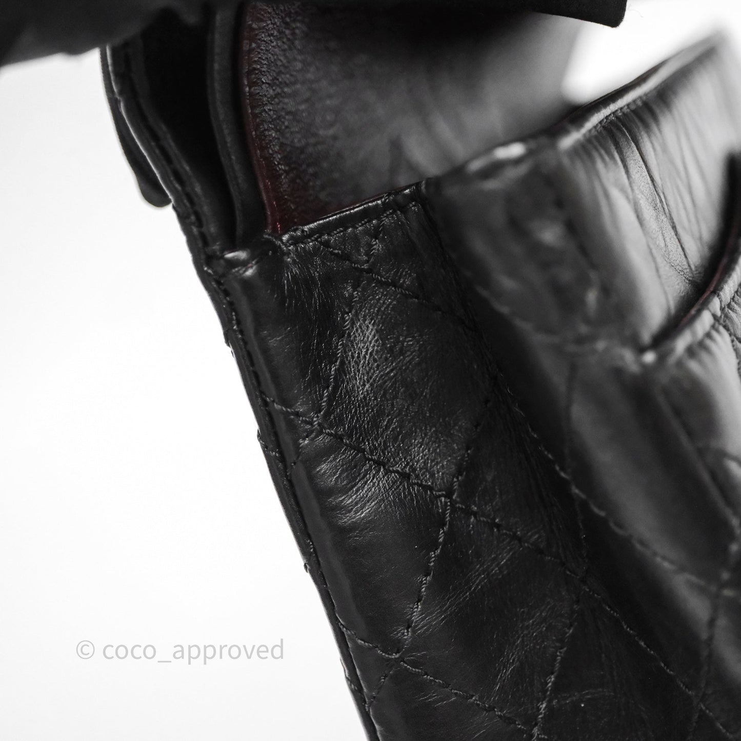 Chanel Reissue 225 Quilted Black Calfskin Aged Gold Hardware