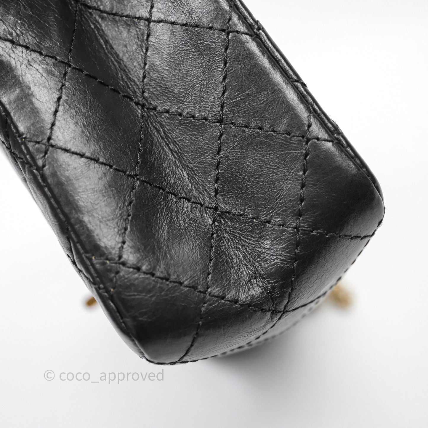 Chanel Reissue 225 Quilted Black Calfskin Aged Gold Hardware