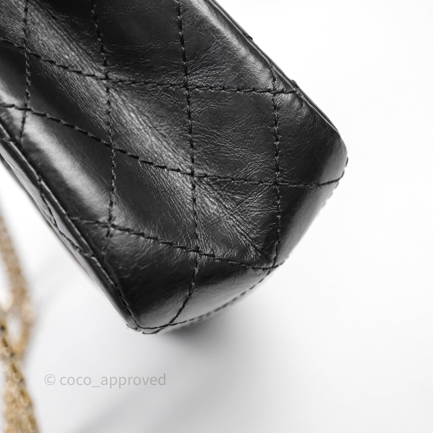 Chanel Reissue 225 Quilted Black Calfskin Aged Gold Hardware