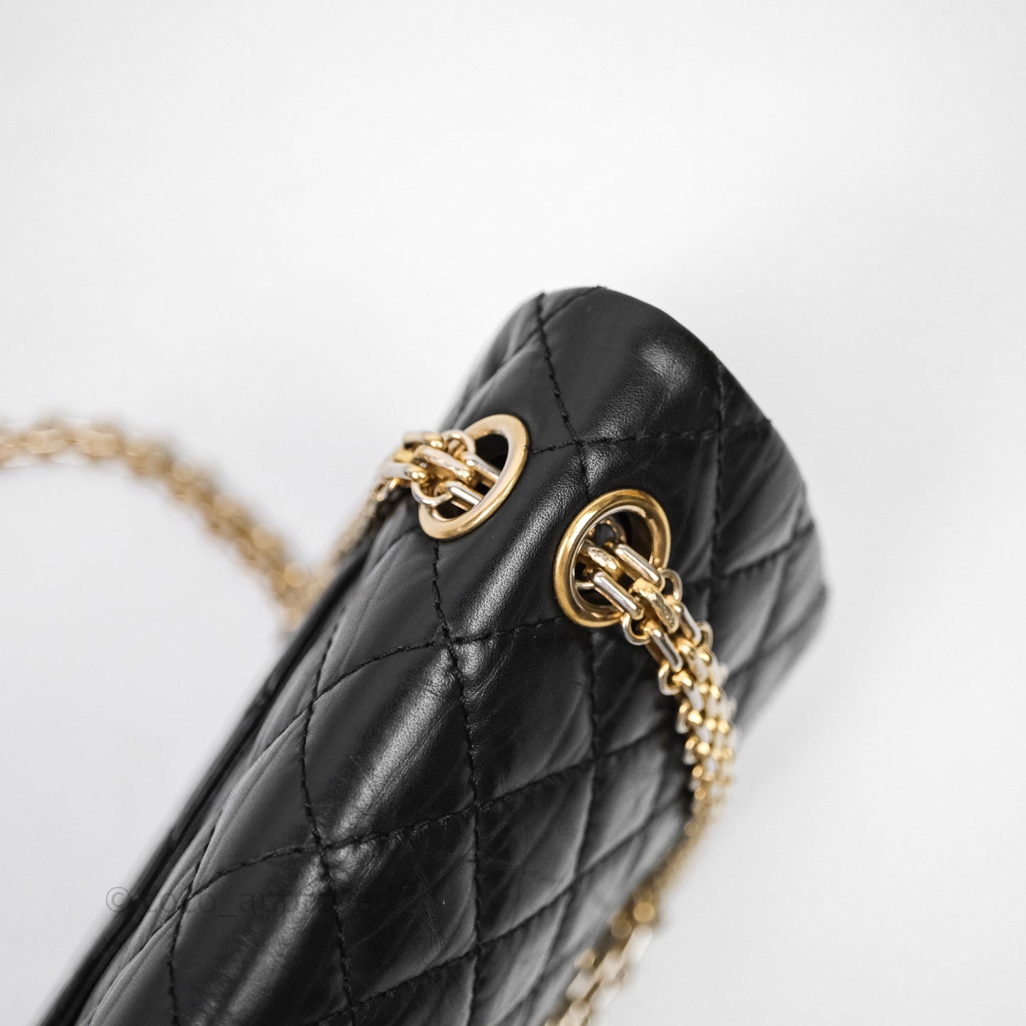 Chanel Reissue 225 Quilted Black Calfskin Aged Gold Hardware