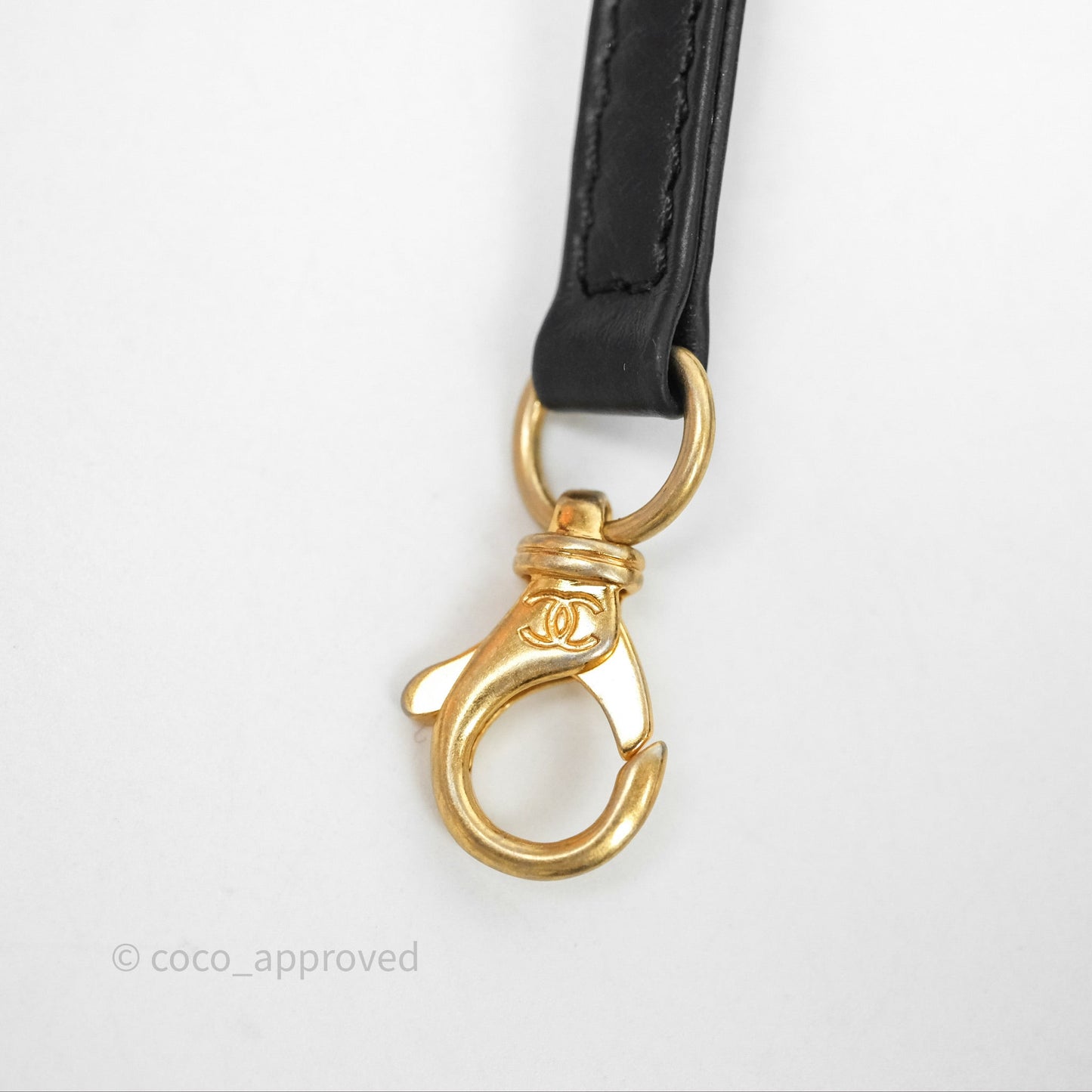 Chanel 22 Bag Medium Black Crumpled Calfskin White Logo Aged Gold Hardware
