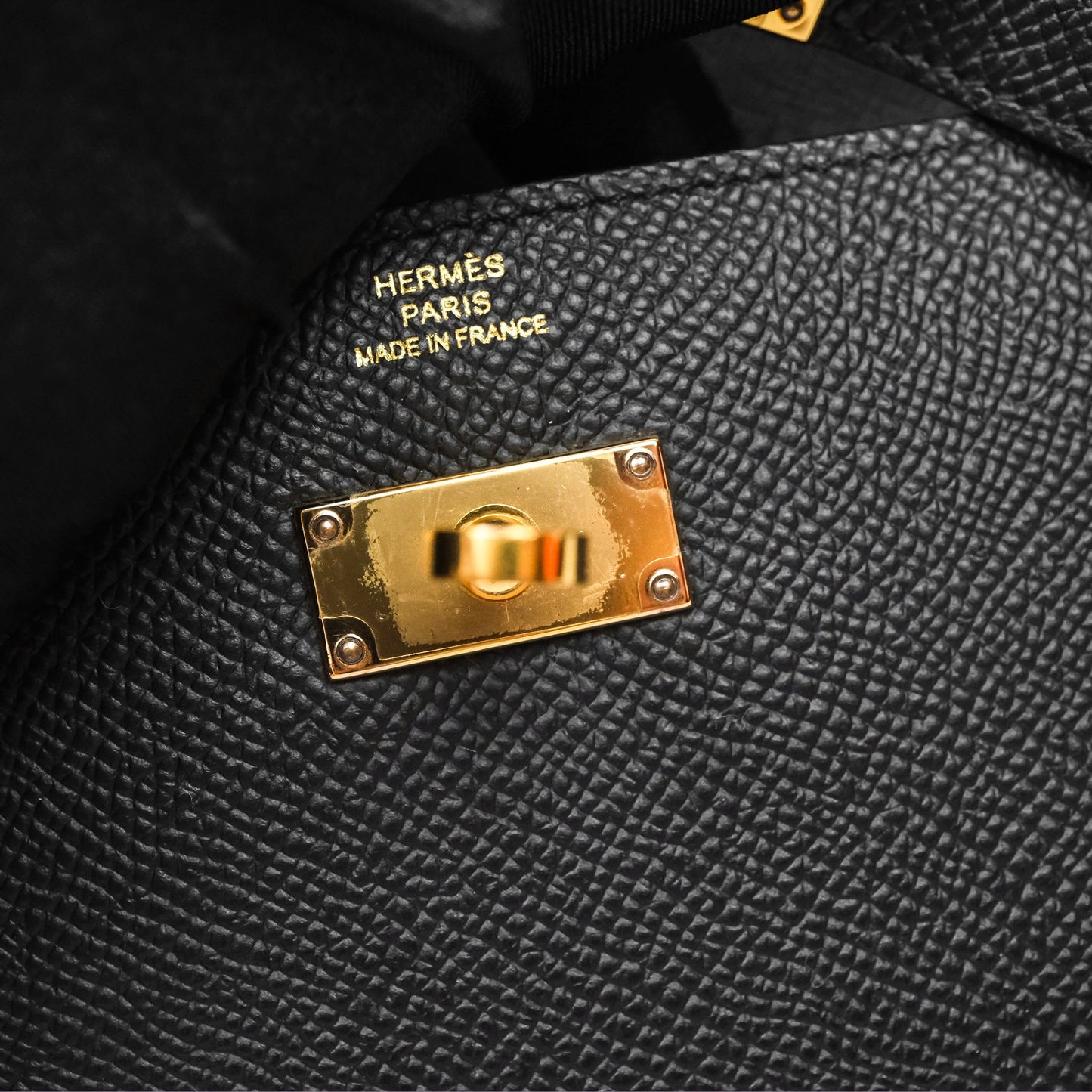 Hermès Kelly To Go Wallet Noir 89 Black Epsom Gold Hardware