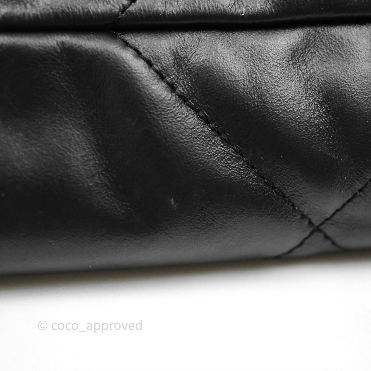 Chanel 22 Bag Medium Black Crumpled Calfskin White Logo Aged Gold Hardware