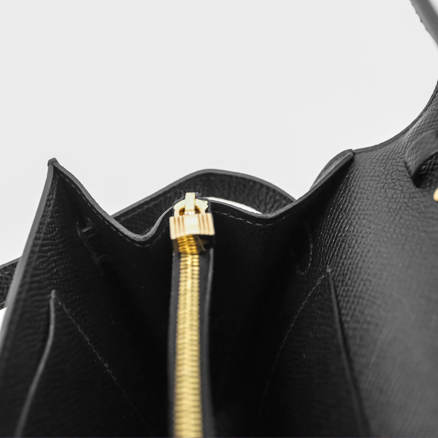 Hermès Kelly To Go Wallet Noir 89 Black Epsom Gold Hardware