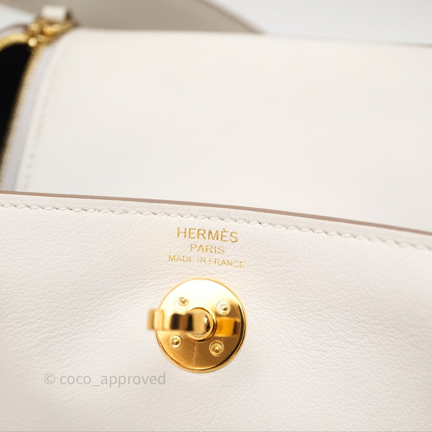 Hermès Mini Lindy 20 Gris Pale M4/ Gris Meyer 0L Swift Gold Hardware