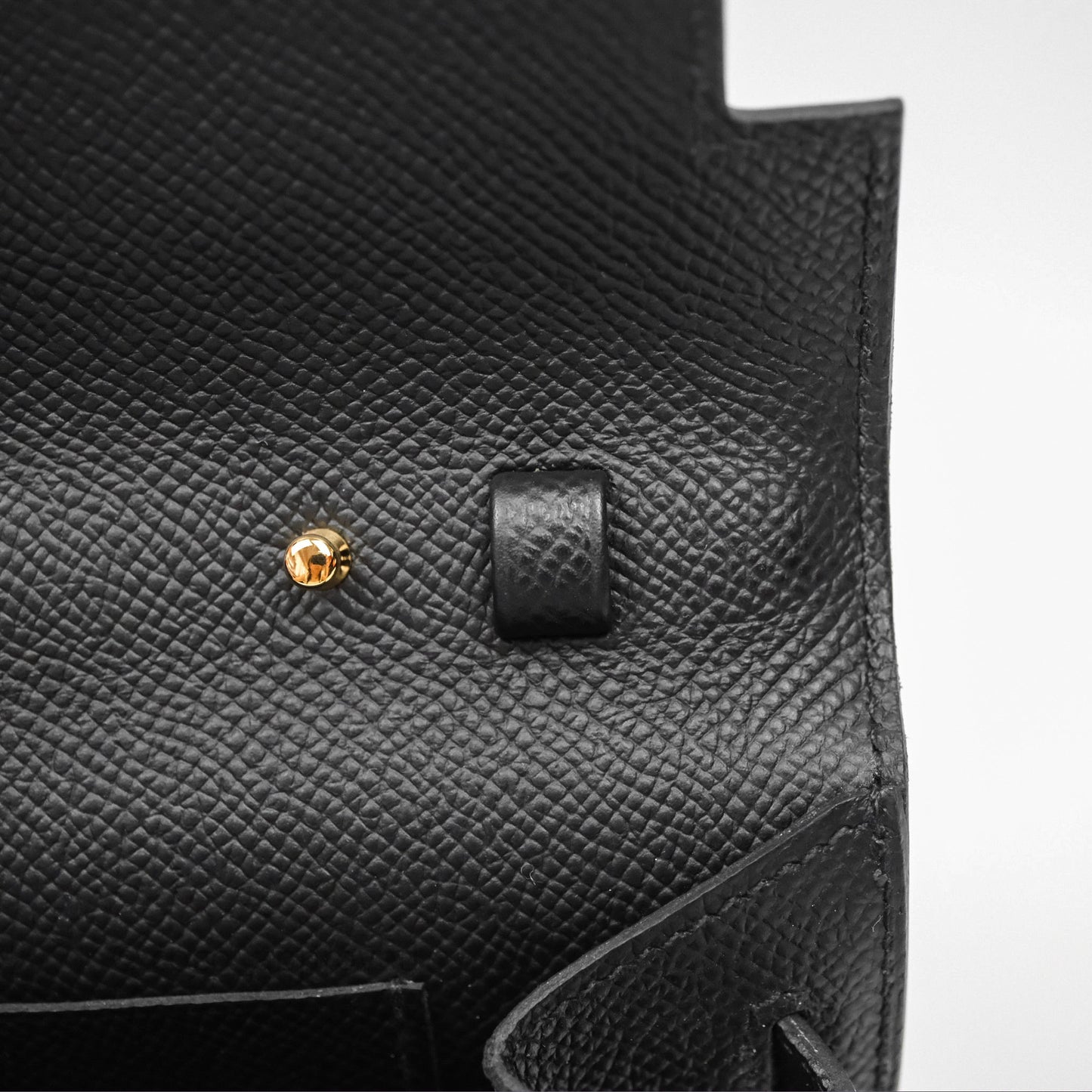 Hermès Kelly To Go Wallet Noir 89 Black Epsom Gold Hardware