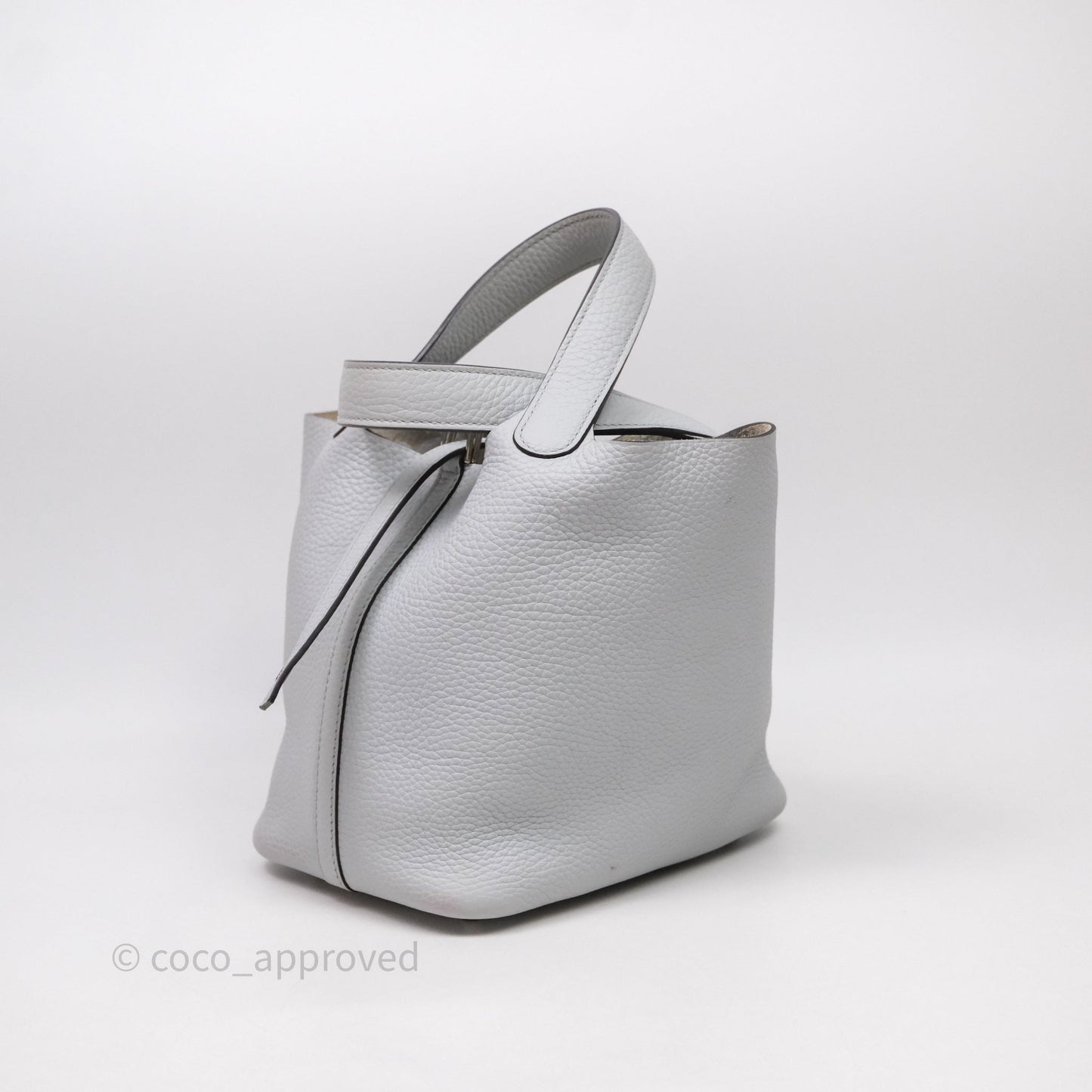 Hermès Picotin Lock 18 Bleu Pale 08 Clemence Palladium Hardware