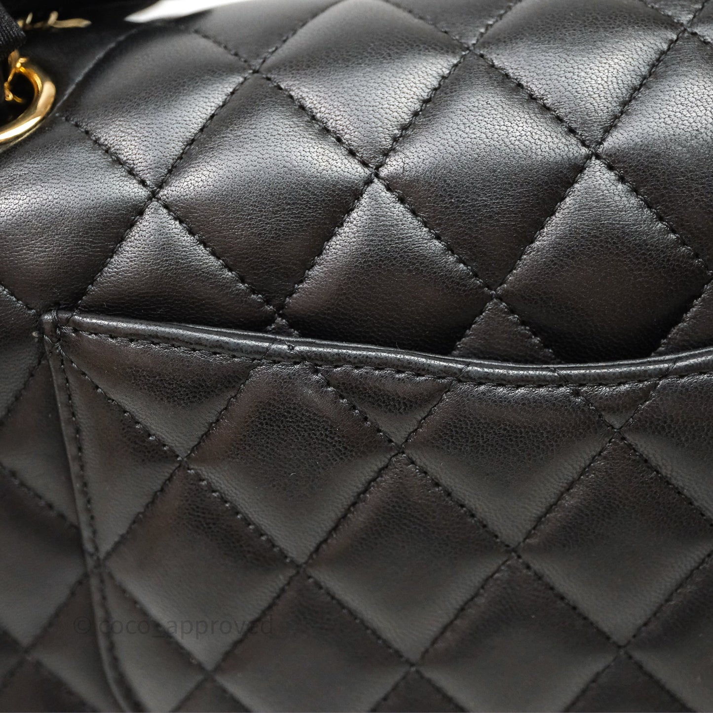 Chanel Classic M/L Medium Flap Bag Valentine Limited Edition Black Lambskin Gold Hardware