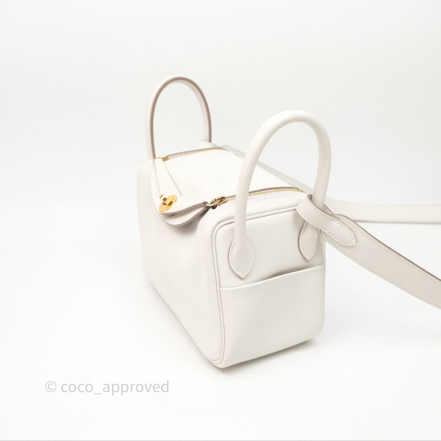 Hermès Mini Lindy 20 Gris Pale M4/ Gris Meyer 0L Swift Gold Hardware