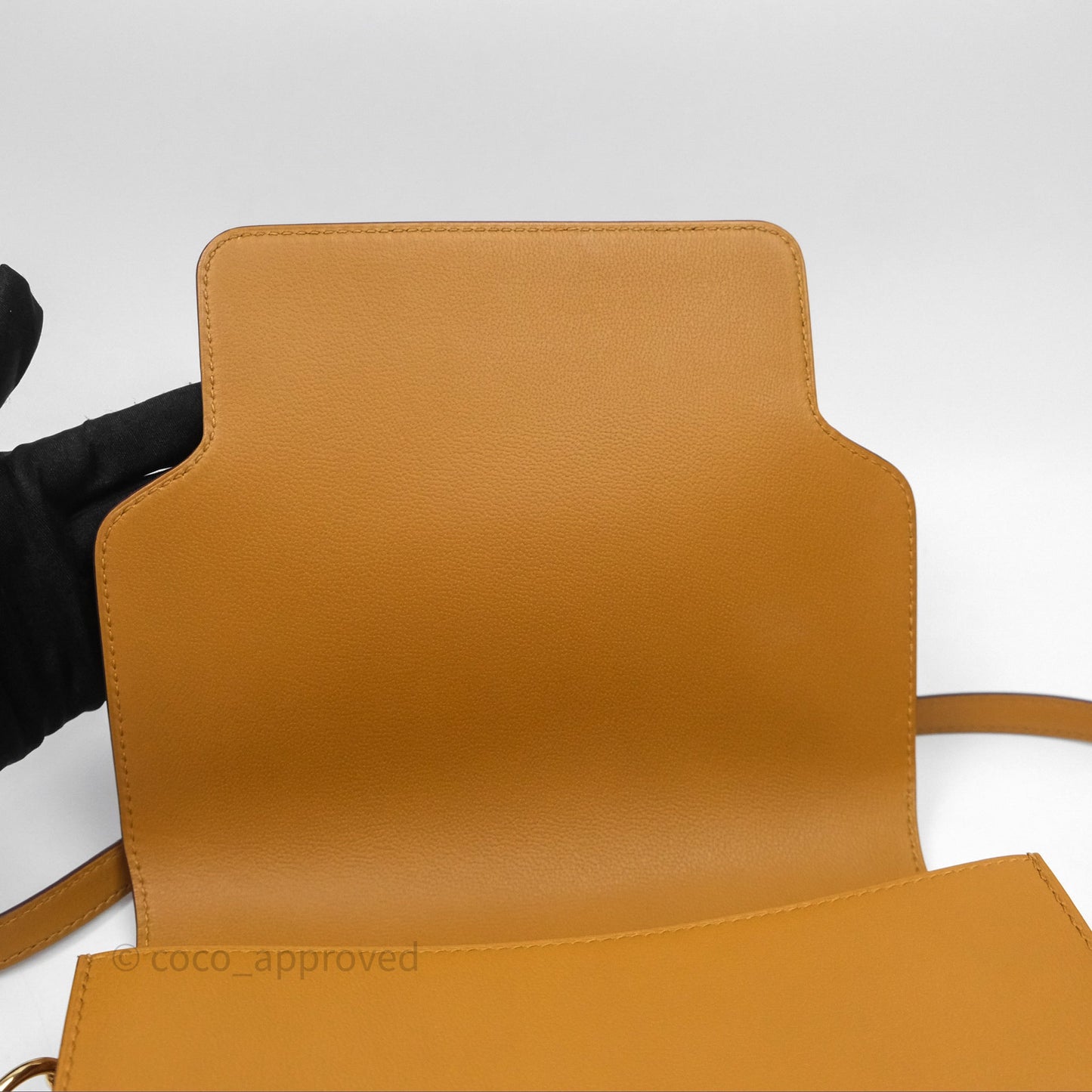 Hermes Roulis 23 Veau Allegretto 2S Sesame Gold Hardware