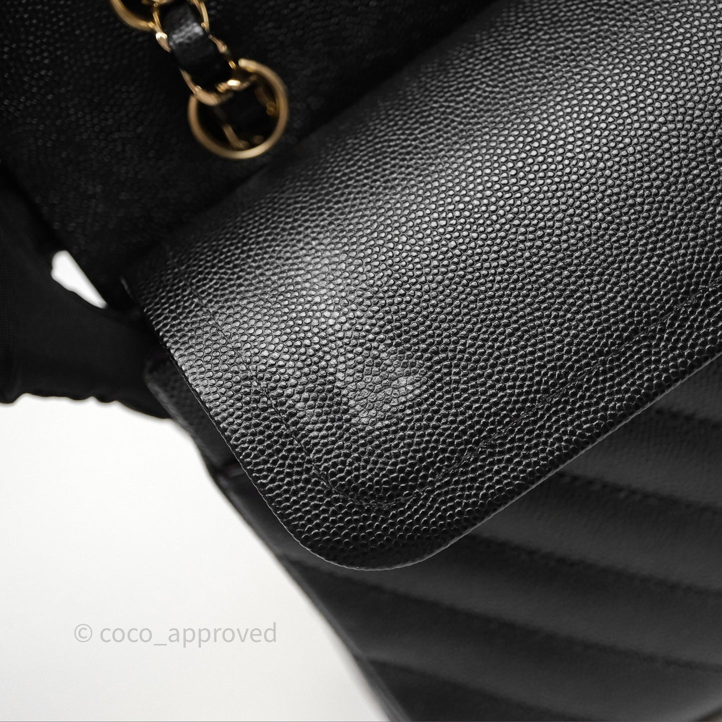 Chanel Classic M/L Medium Flap Chevron Black Caviar Gold Hardware