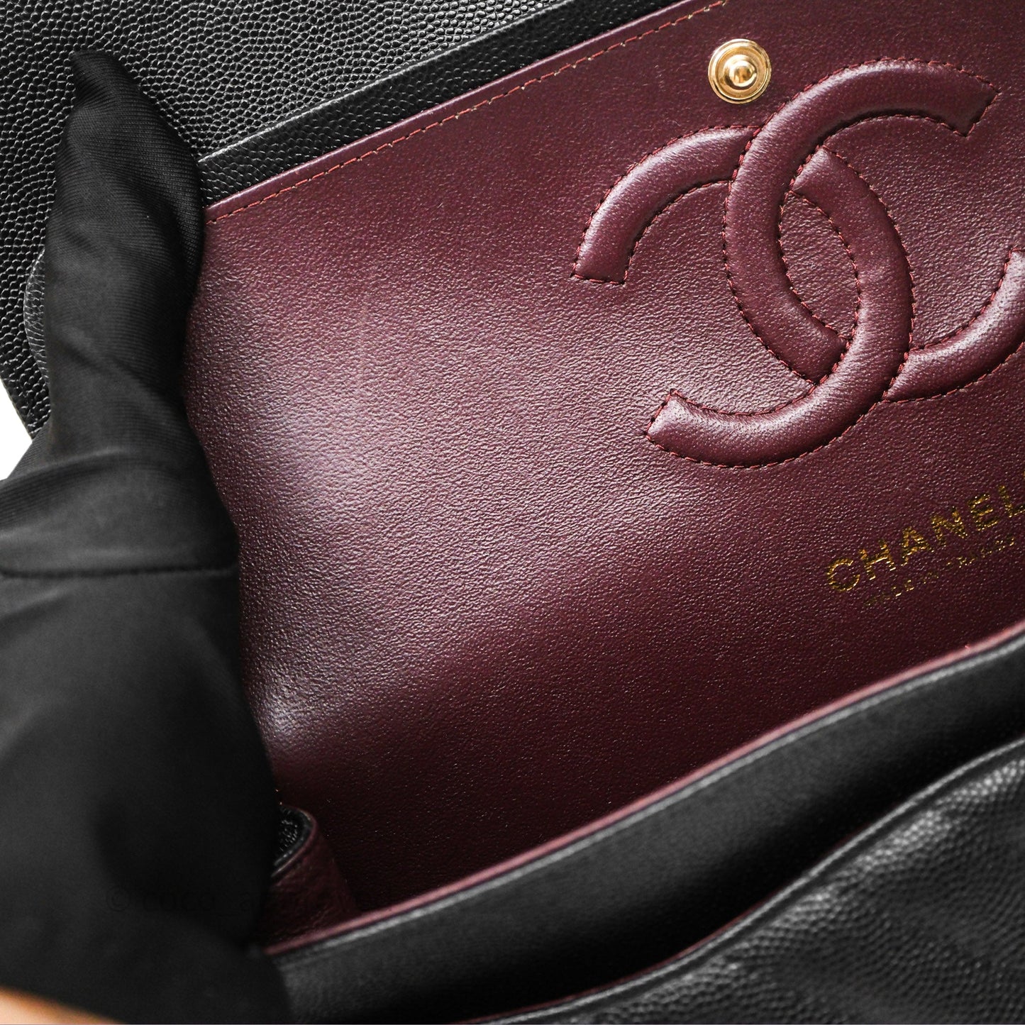Chanel Classic M/L Medium Flap Chevron Black Caviar Gold Hardware