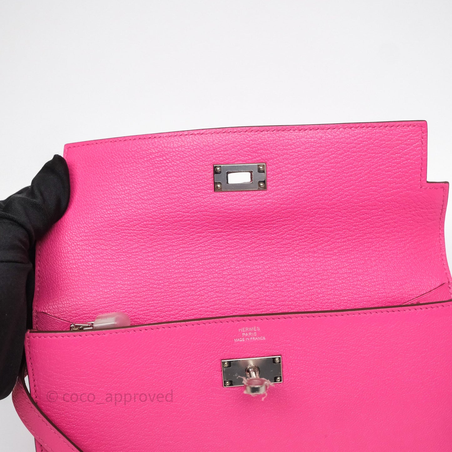 Hermès Kelly Wallet Pink Chevre Mysore Palladium Hardware