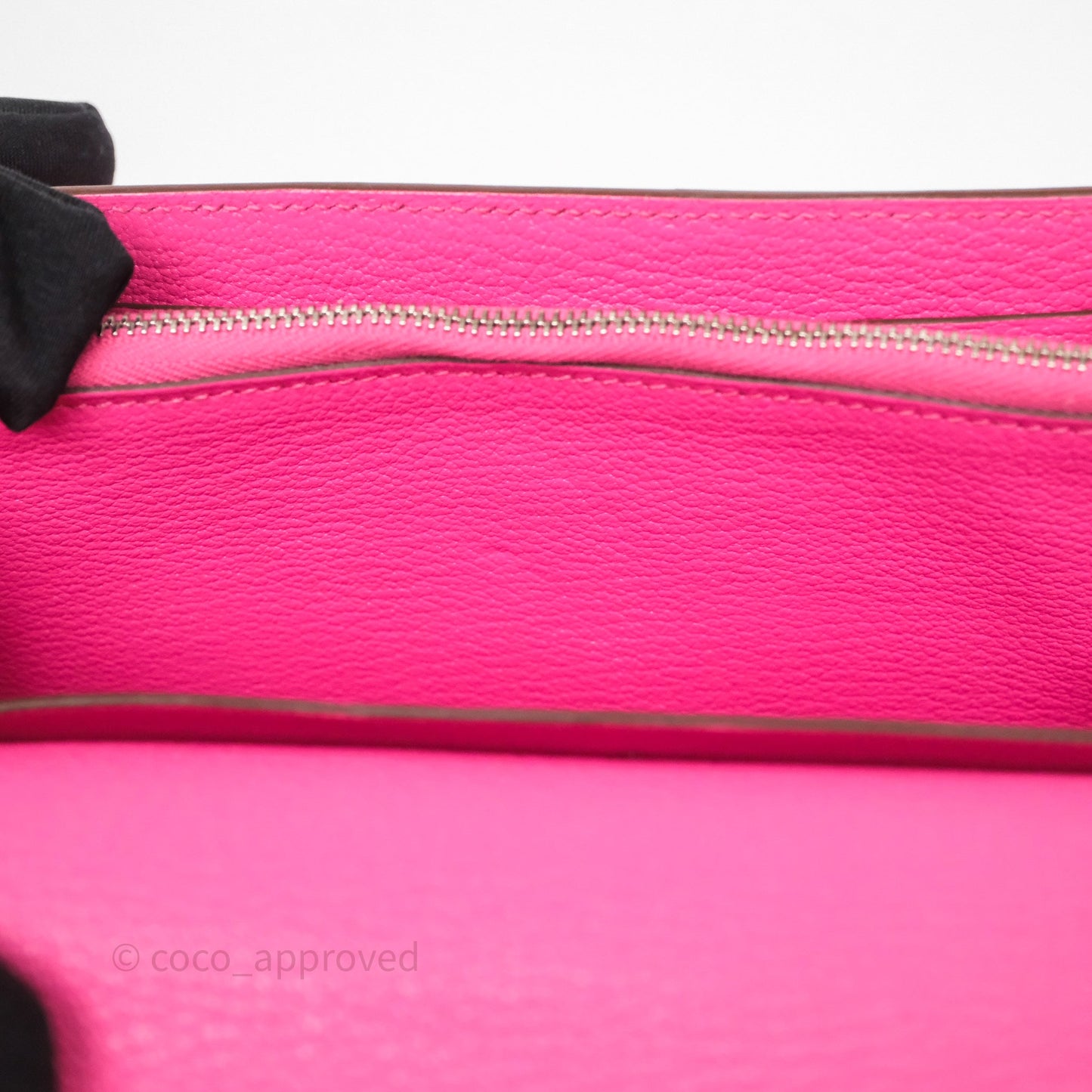 Hermès Kelly Wallet Pink Chevre Mysore Palladium Hardware