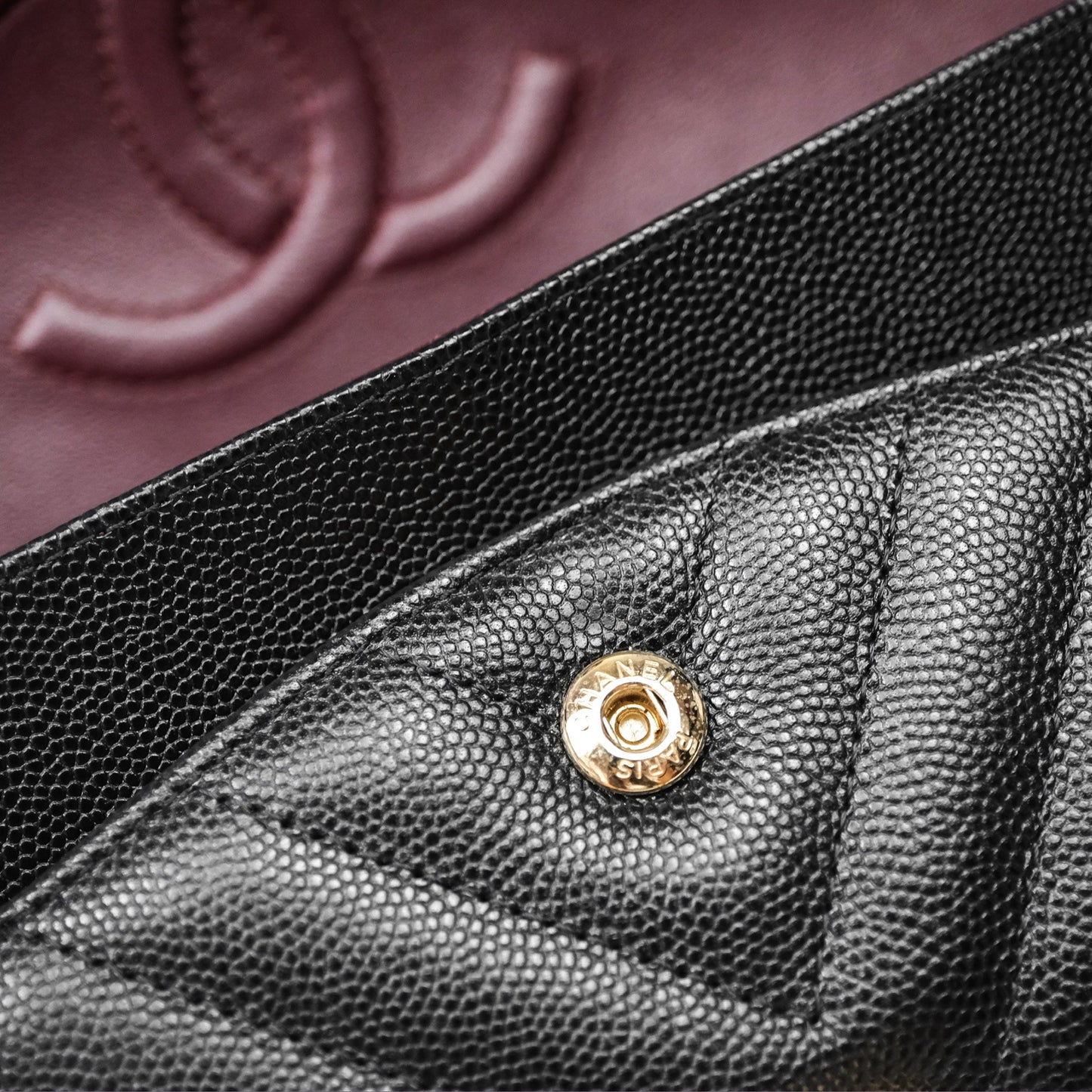 Chanel Classic M/L Medium Flap Chevron Black Caviar Gold Hardware