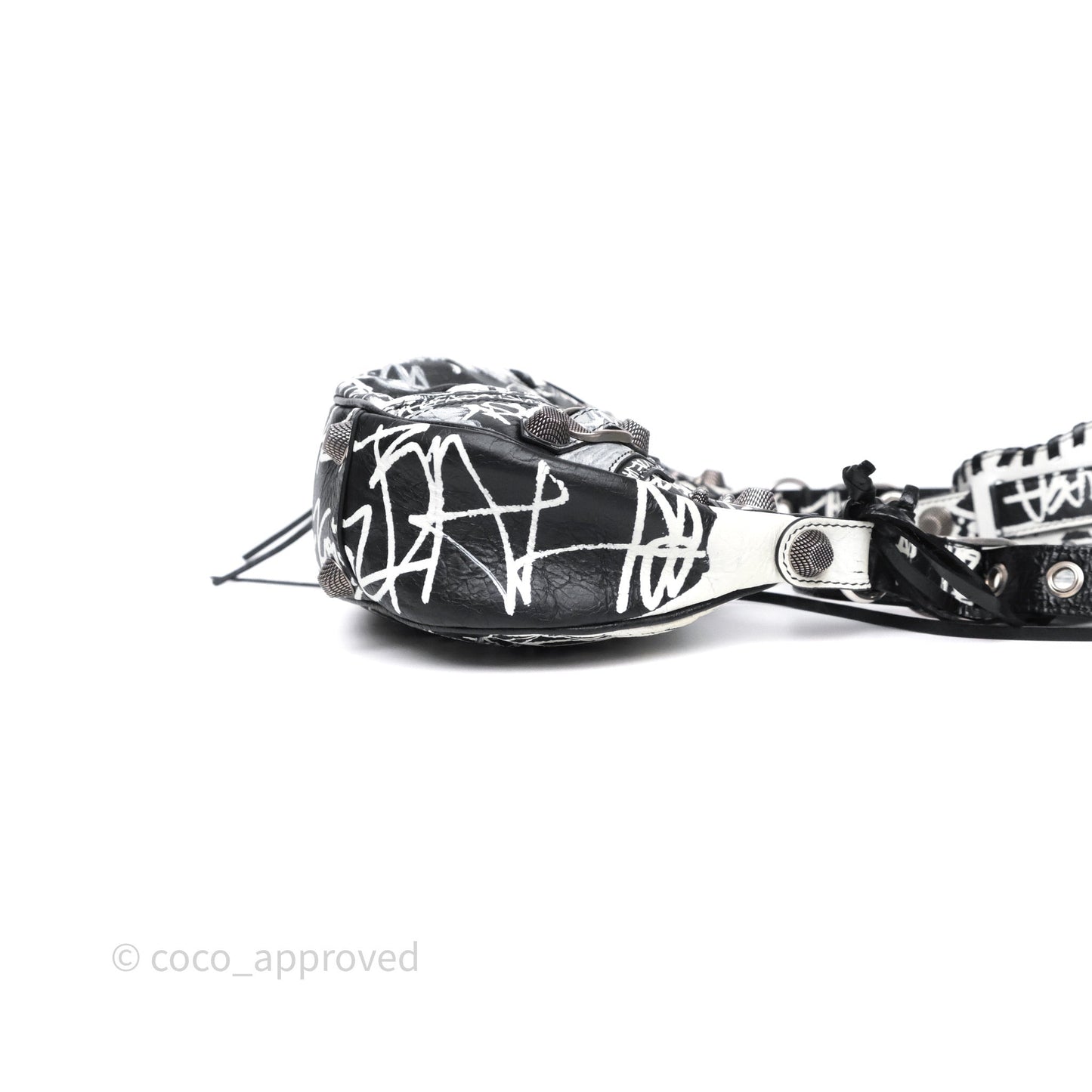 Balenciaga Small Agneau Arena Graffiti Le Cagole Shoulder Bag Black/ White