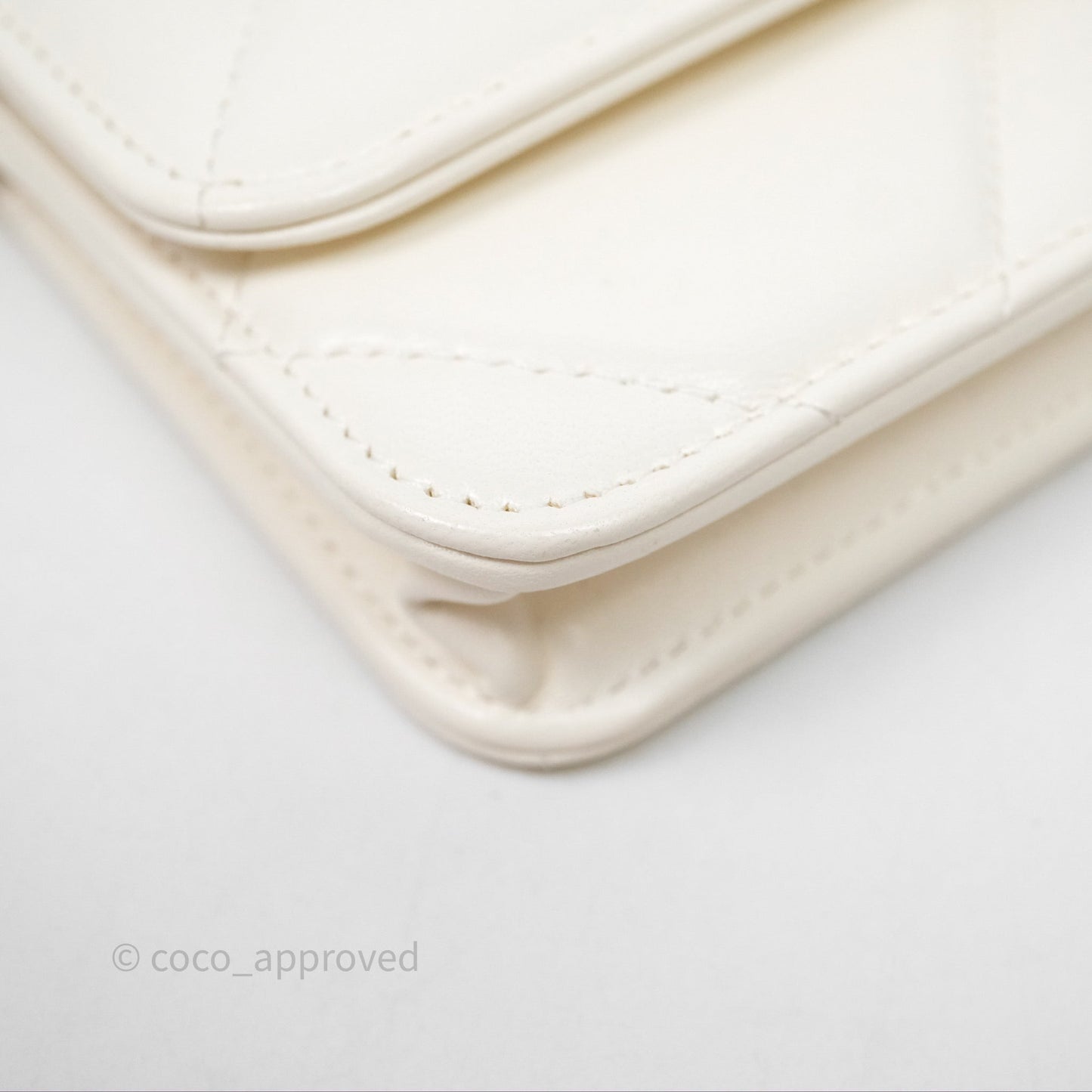 Chanel 19 Clutch With Chain Ivory White Lambskin Mixed Hardware