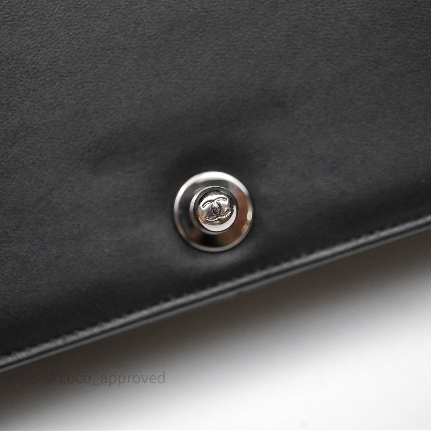Chanel Medium Boy Chevron Black Calfskin Silver Hardware