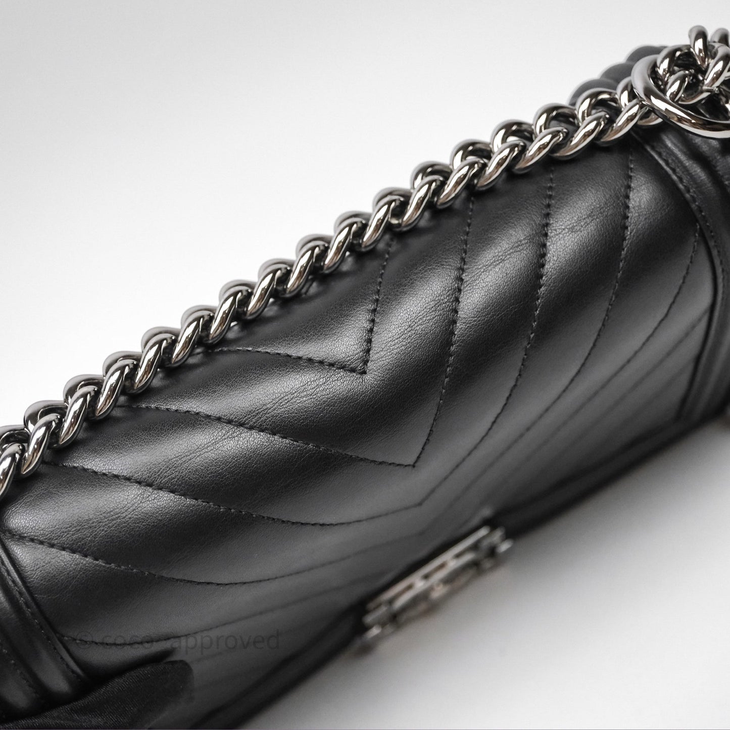 Chanel Medium Boy Chevron Black Calfskin Silver Hardware