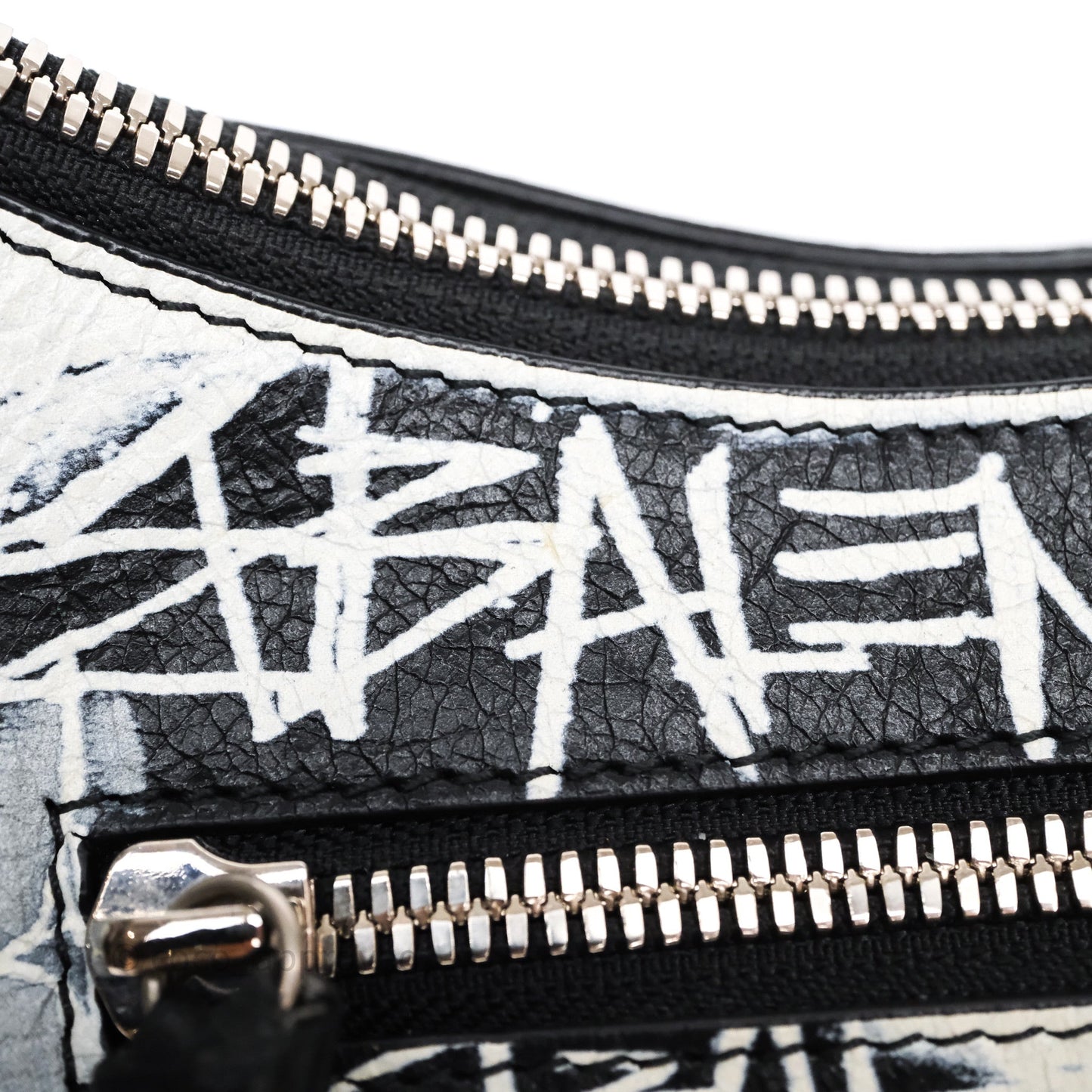 Balenciaga Small Agneau Arena Graffiti Le Cagole Shoulder Bag Black/ White