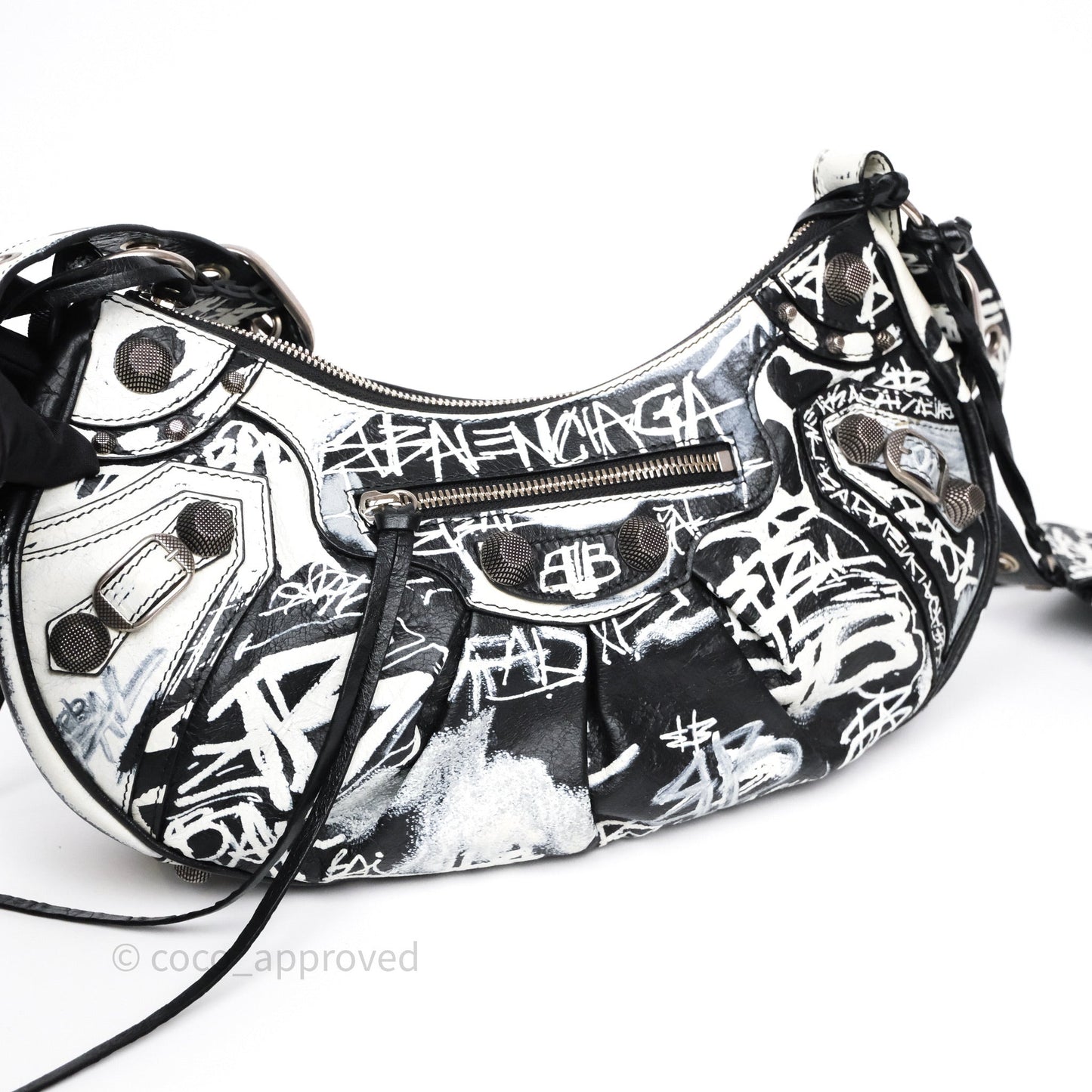 Balenciaga Small Agneau Arena Graffiti Le Cagole Shoulder Bag Black/ White