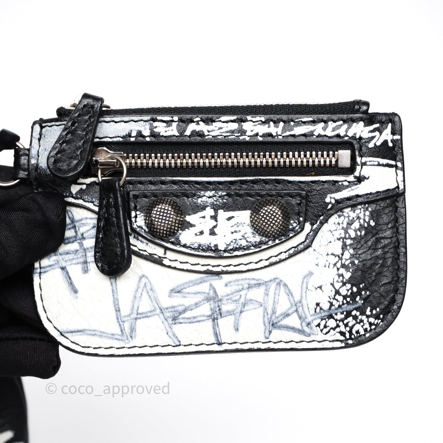 Balenciaga Small Agneau Arena Graffiti Le Cagole Shoulder Bag Black/ White