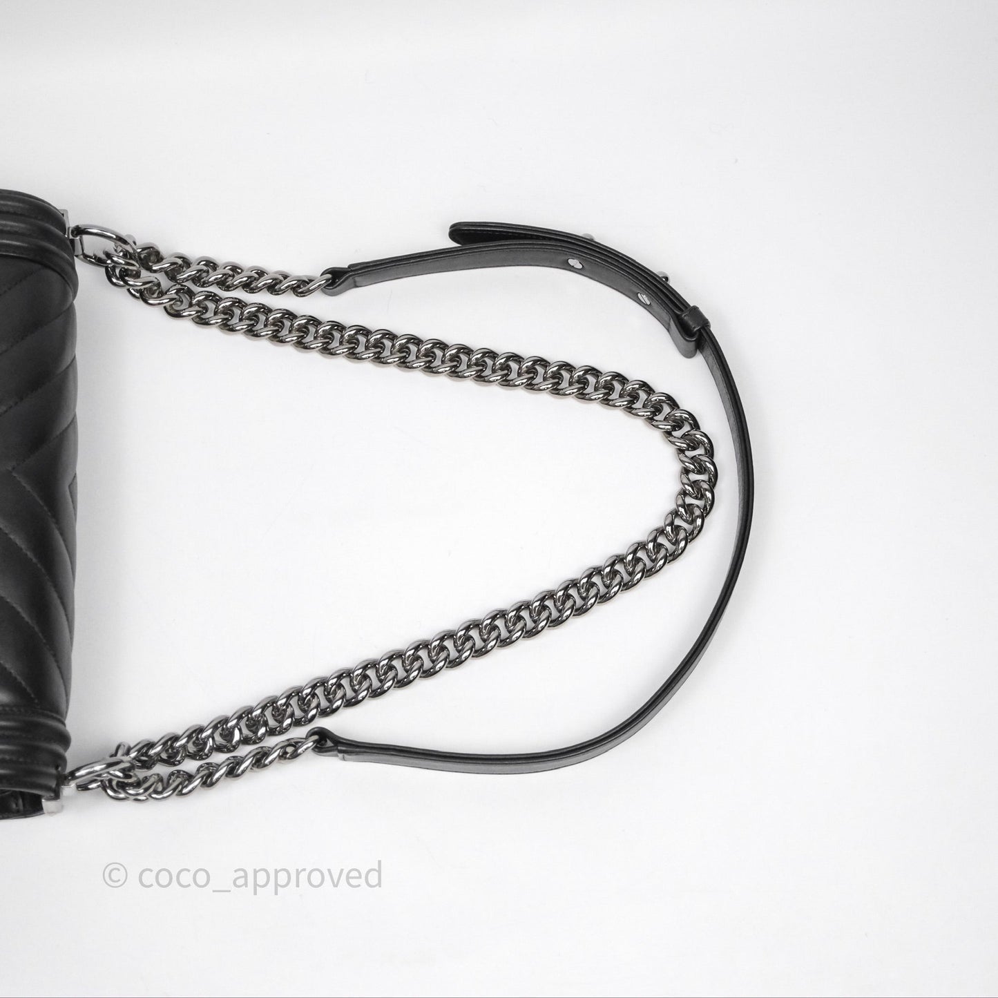 Chanel Medium Boy Chevron Black Calfskin Silver Hardware