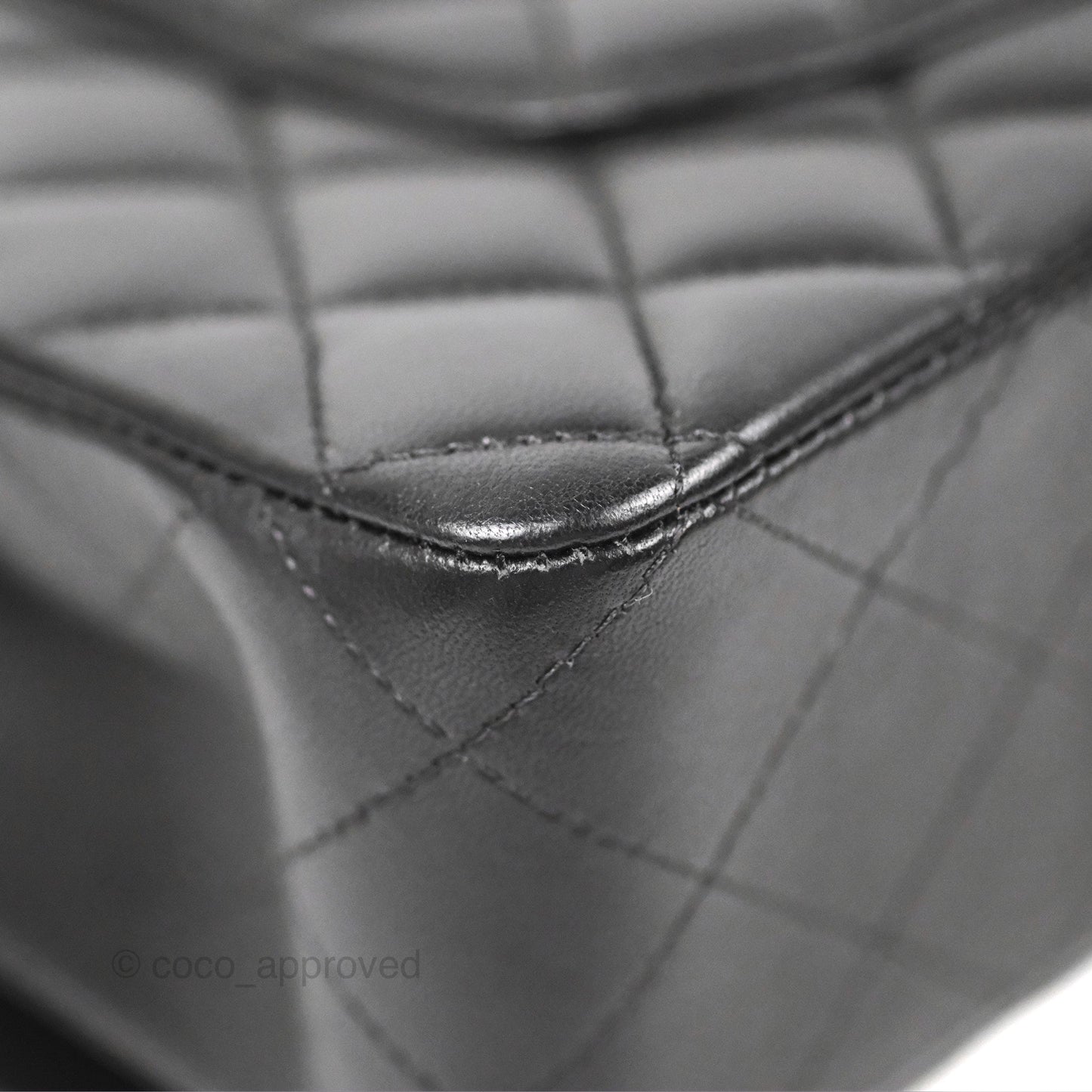 Chanel Classic M/L Medium Flap Quilted Black Lambskin Gold Hardware