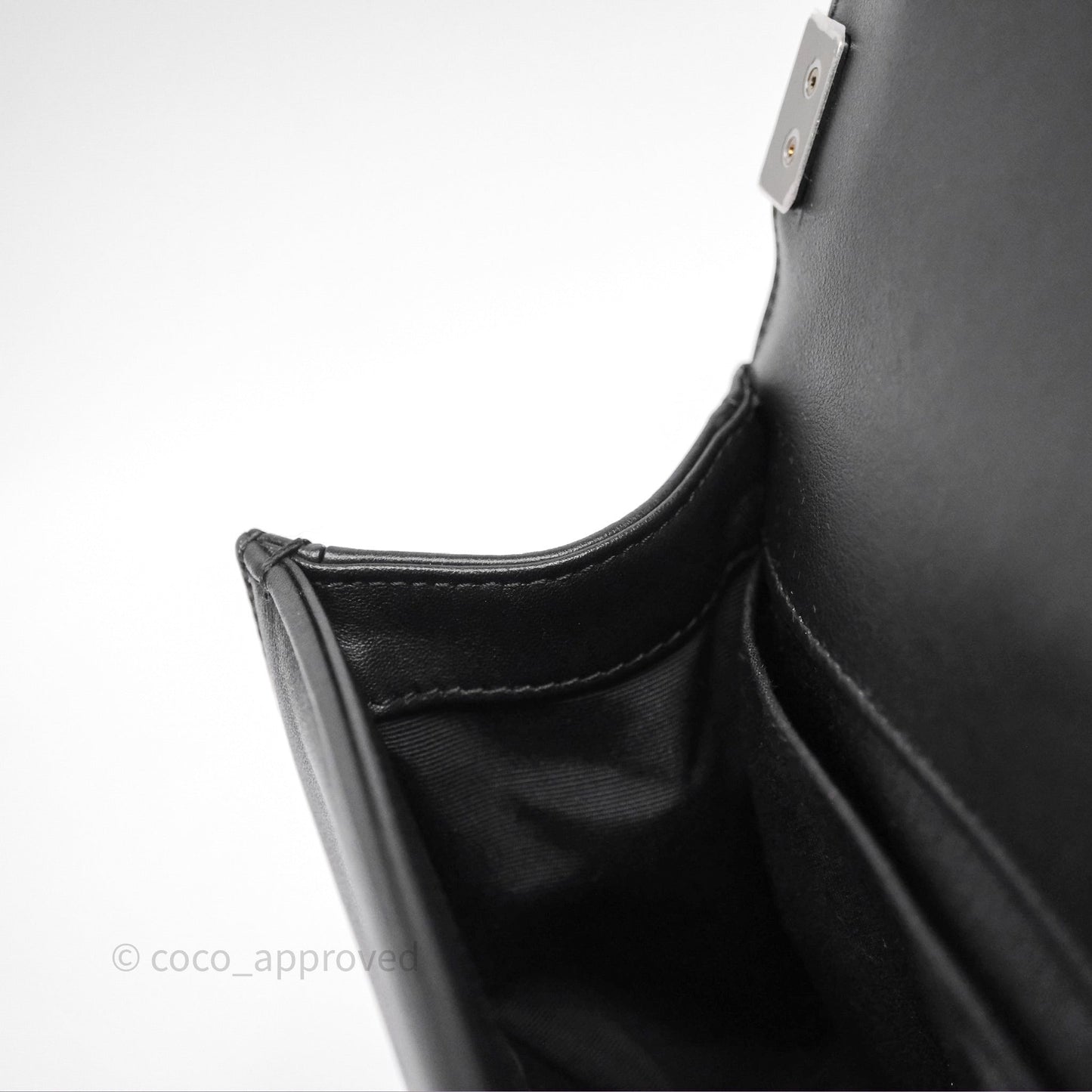 Chanel Medium Boy Chevron Black Calfskin Silver Hardware