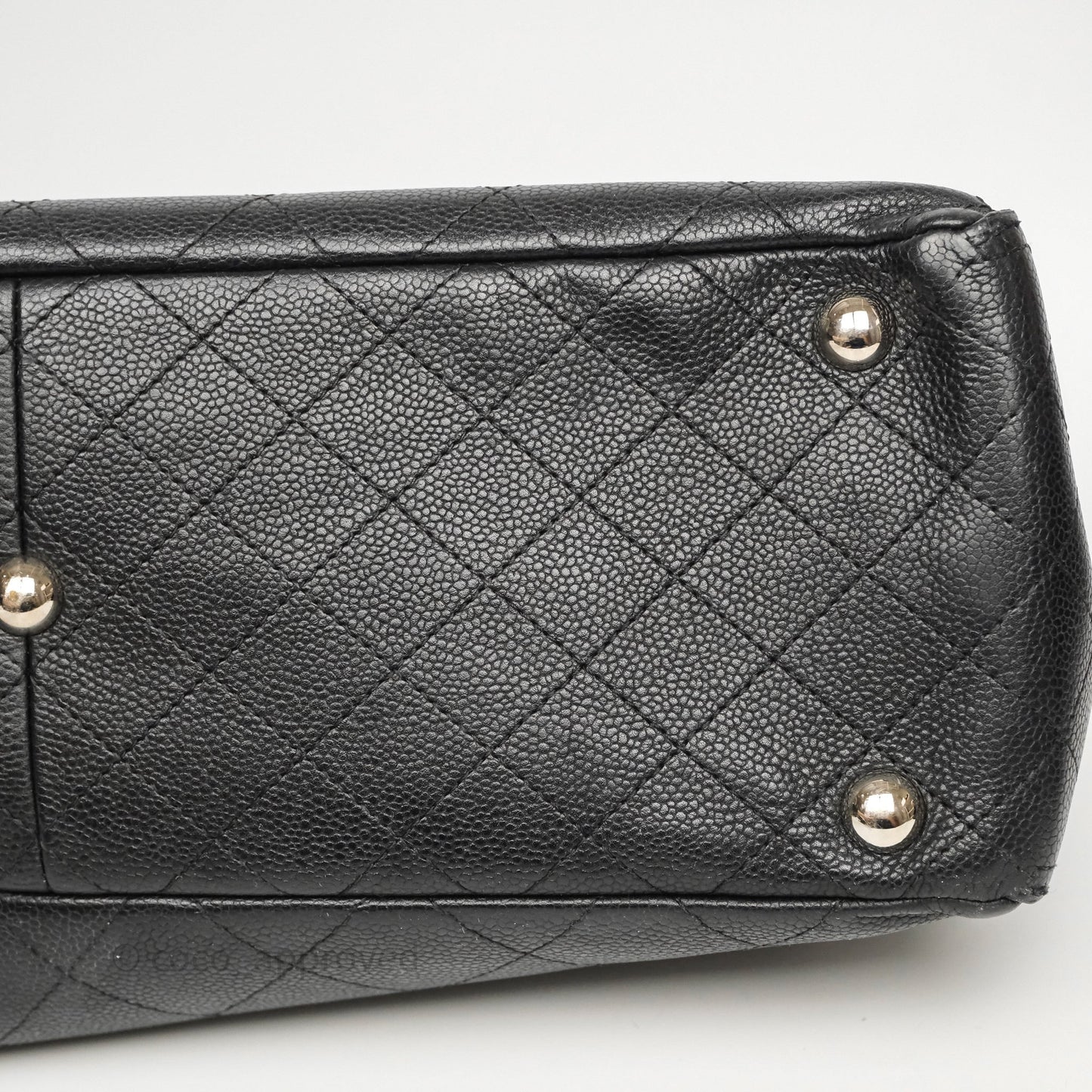 Chanel CC Pocket Tote Bag Black Caviar Silver Hardware