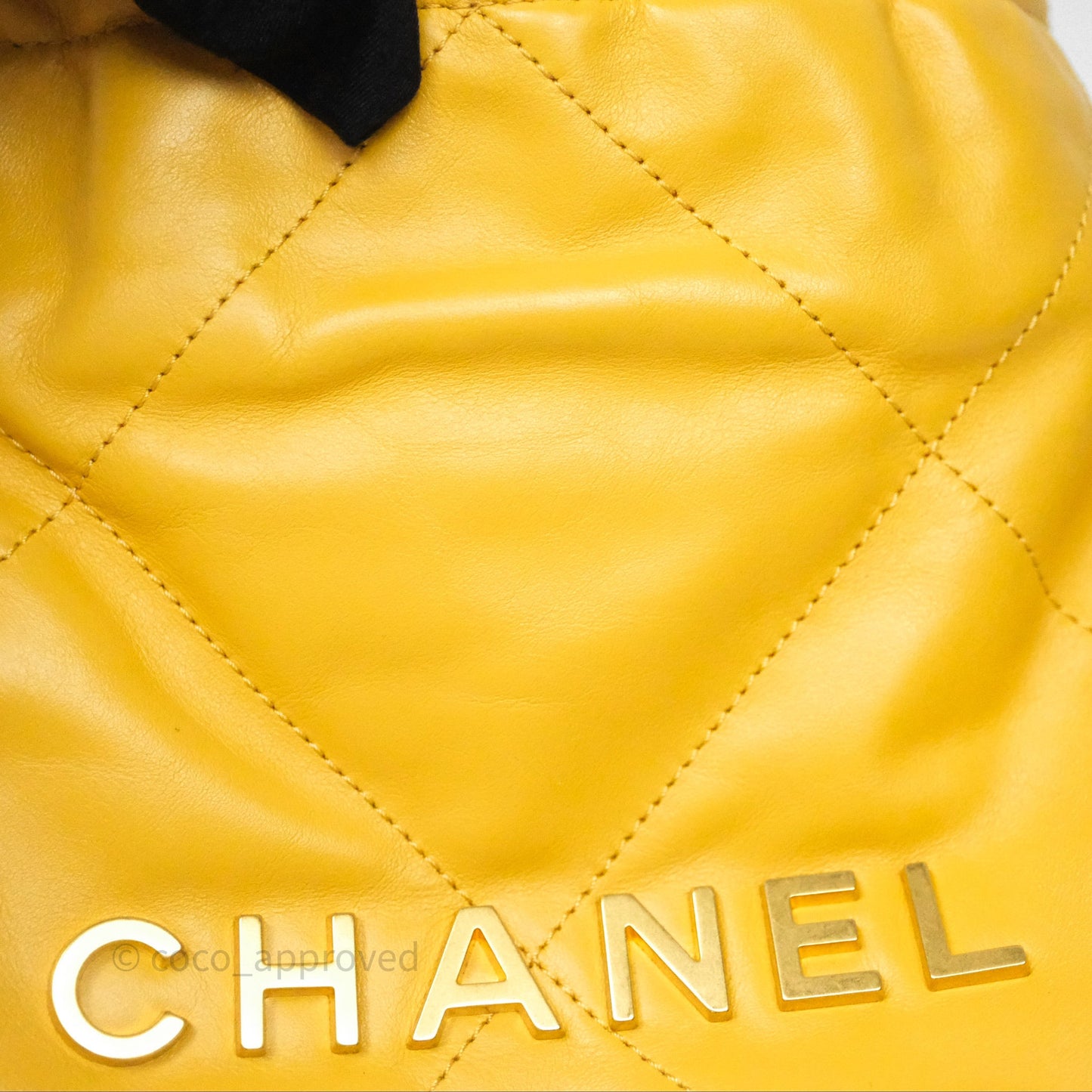 Chanel 22 Mini Bag Mustard Yellow Crumpled Calfskin Aged Gold Hardware