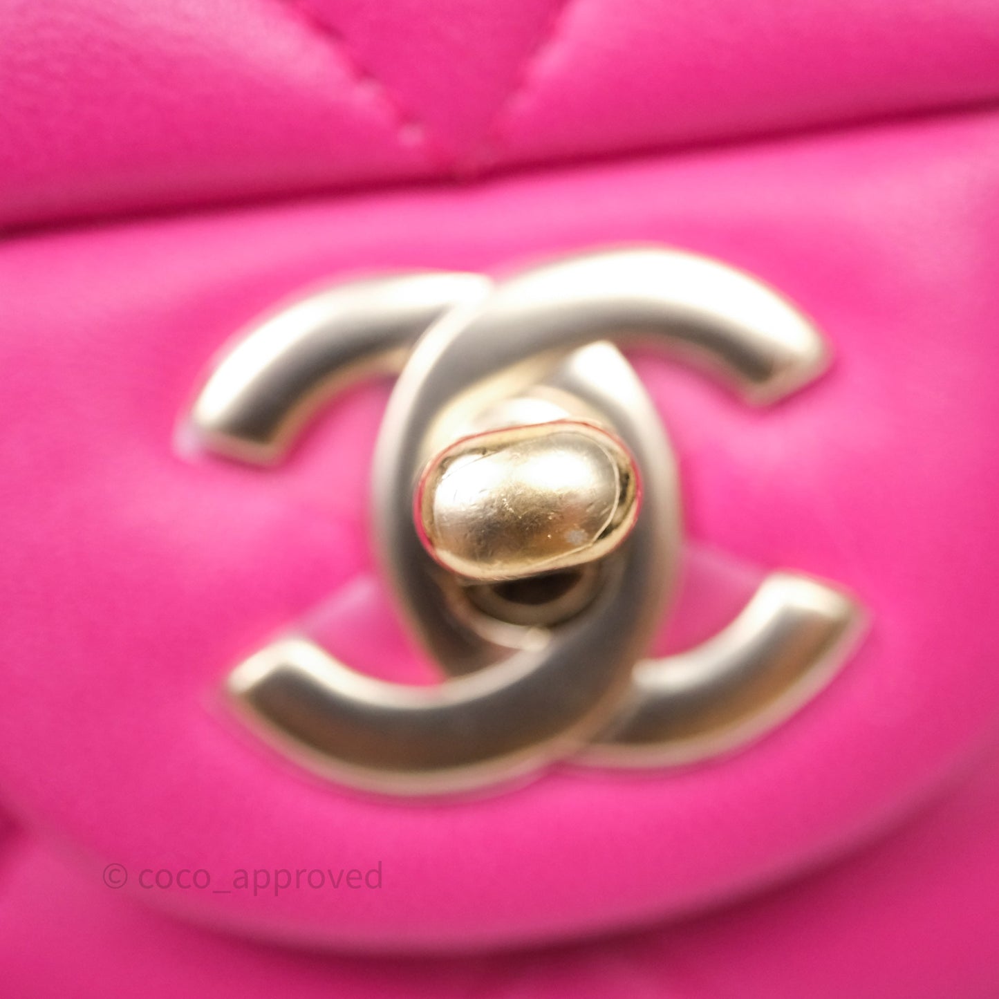 Chanel Classic M/L Medium Flap Quilted Hot Pink Lambskin Gold Hardware