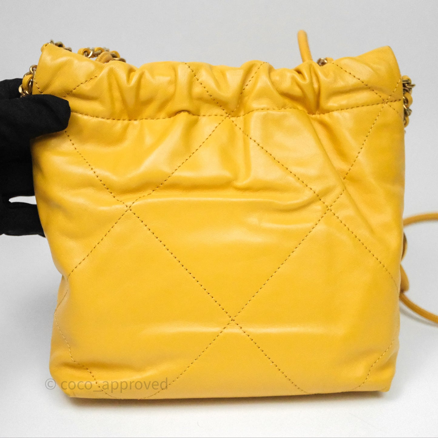 Chanel 22 Mini Bag Mustard Yellow Crumpled Calfskin Aged Gold Hardware