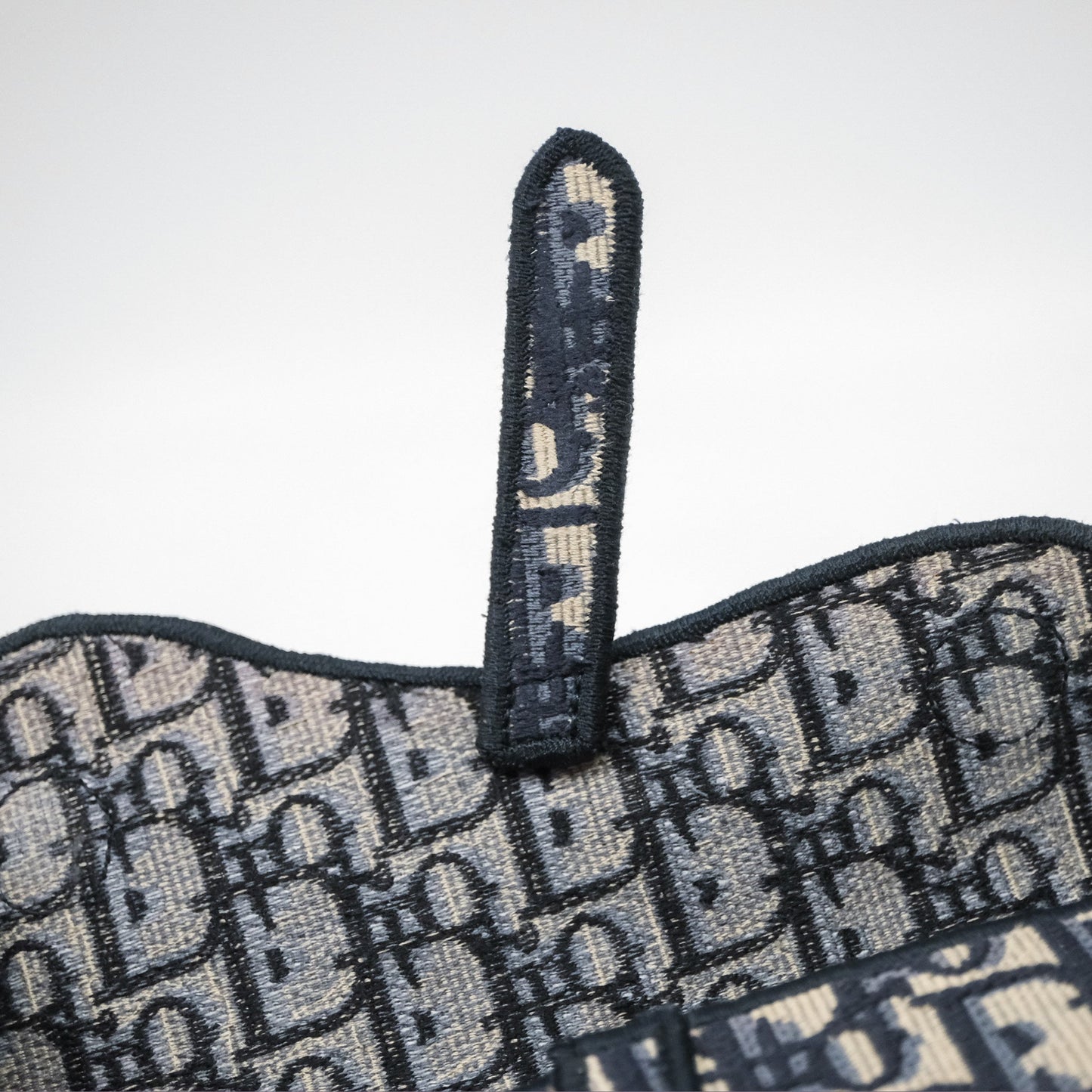 Christian Dior Navy Oblique Slim Saddle Pouch