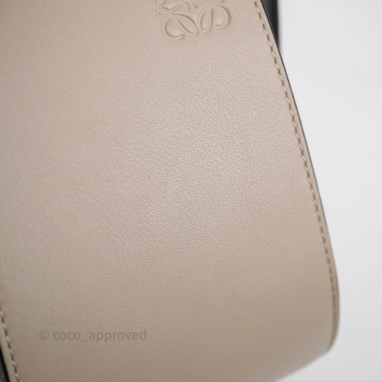 Loewe Mini Hammock Drawstring Beige/ Black Calfskin