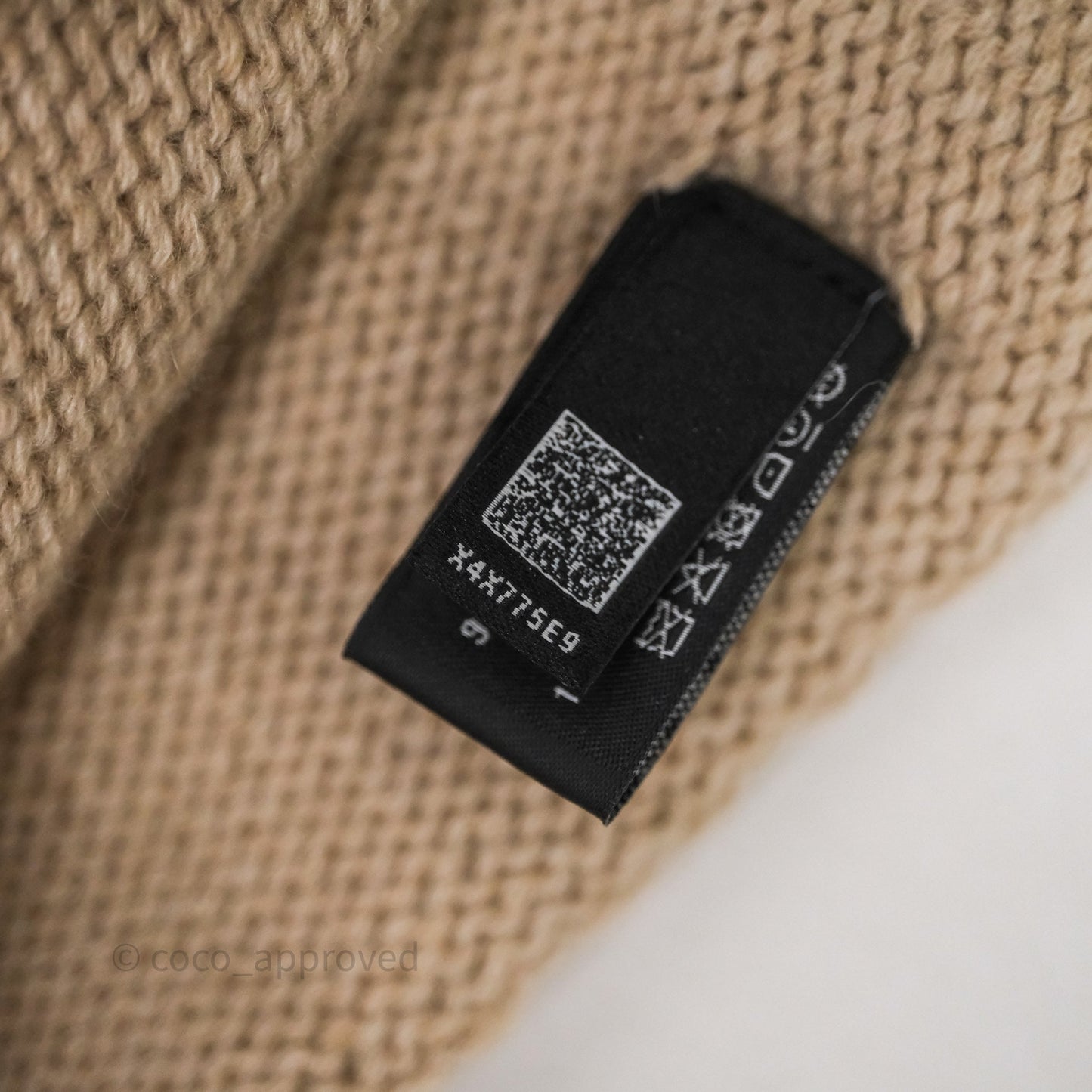 Chanel CC Knit Beanie Beige 23A