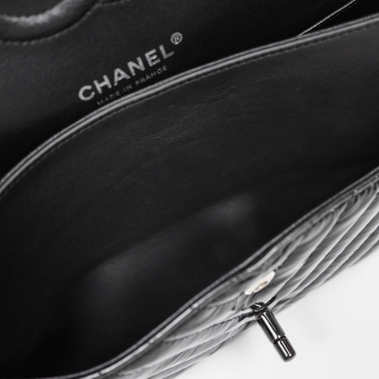 Chanel Classic Chevron M/L Medium Double Flap So Black Patent Calfskin