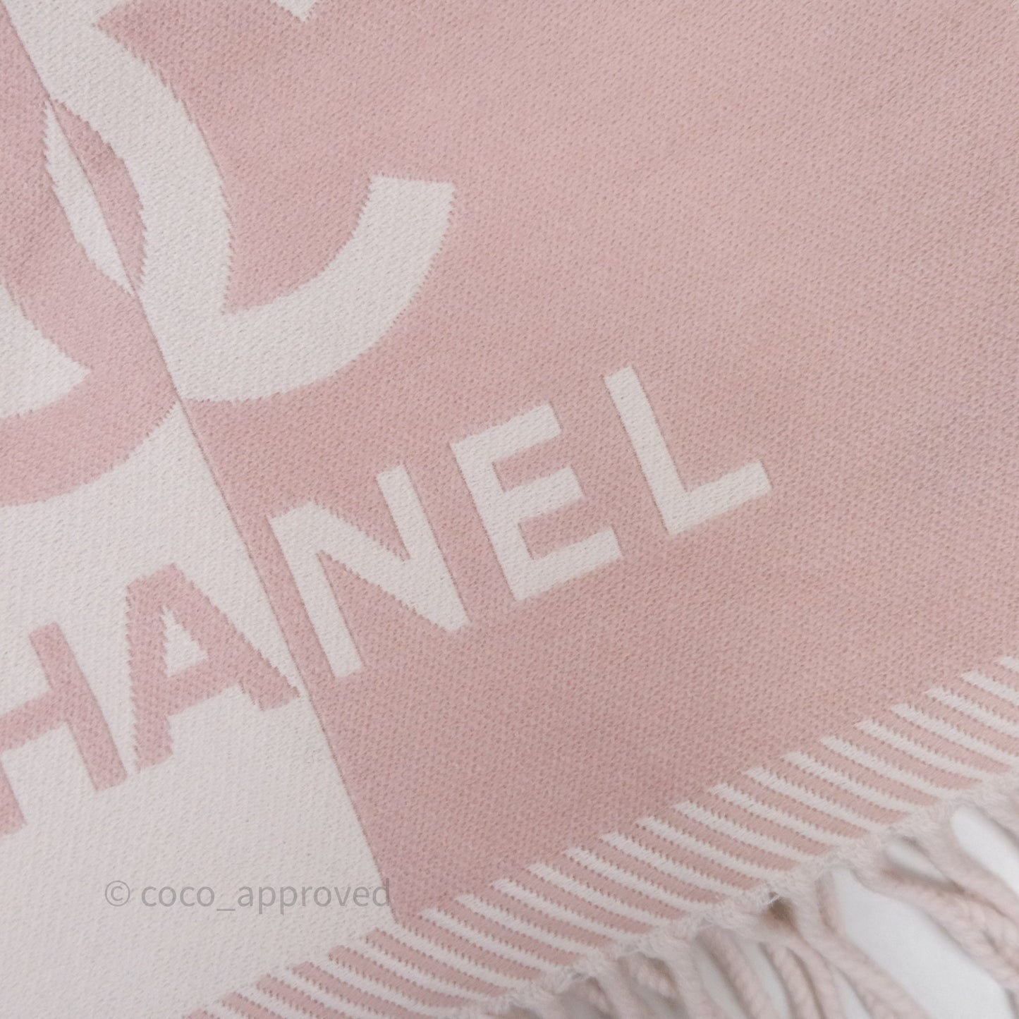 Chanel Wool Knit Scarf Pink