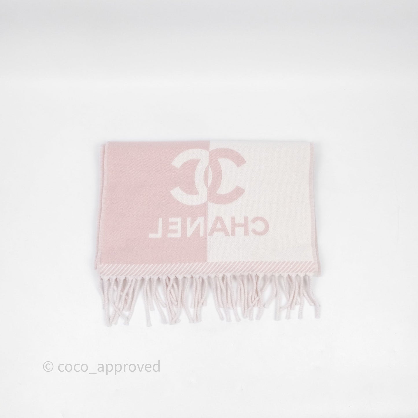 Chanel Wool Knit Scarf Pink