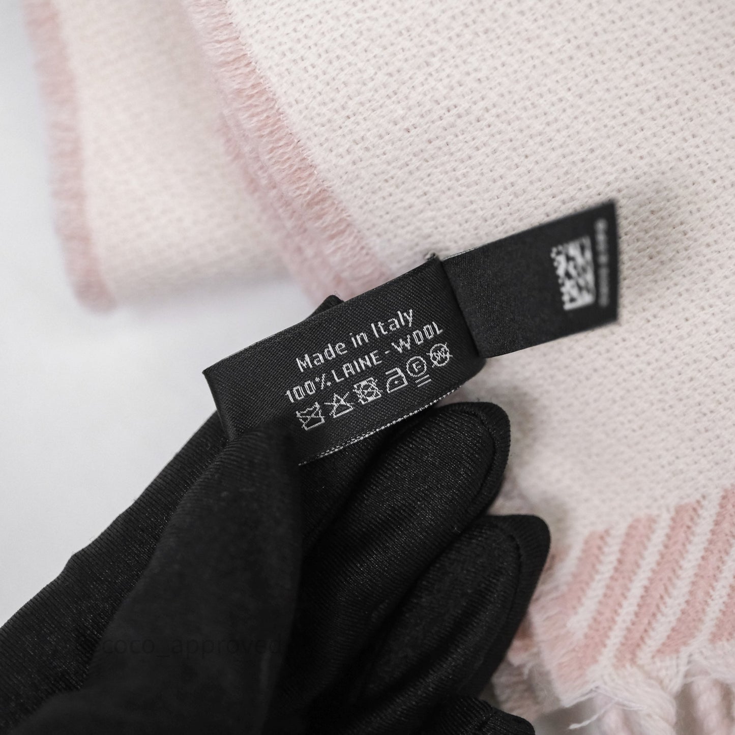 Chanel Wool Knit Scarf Pink