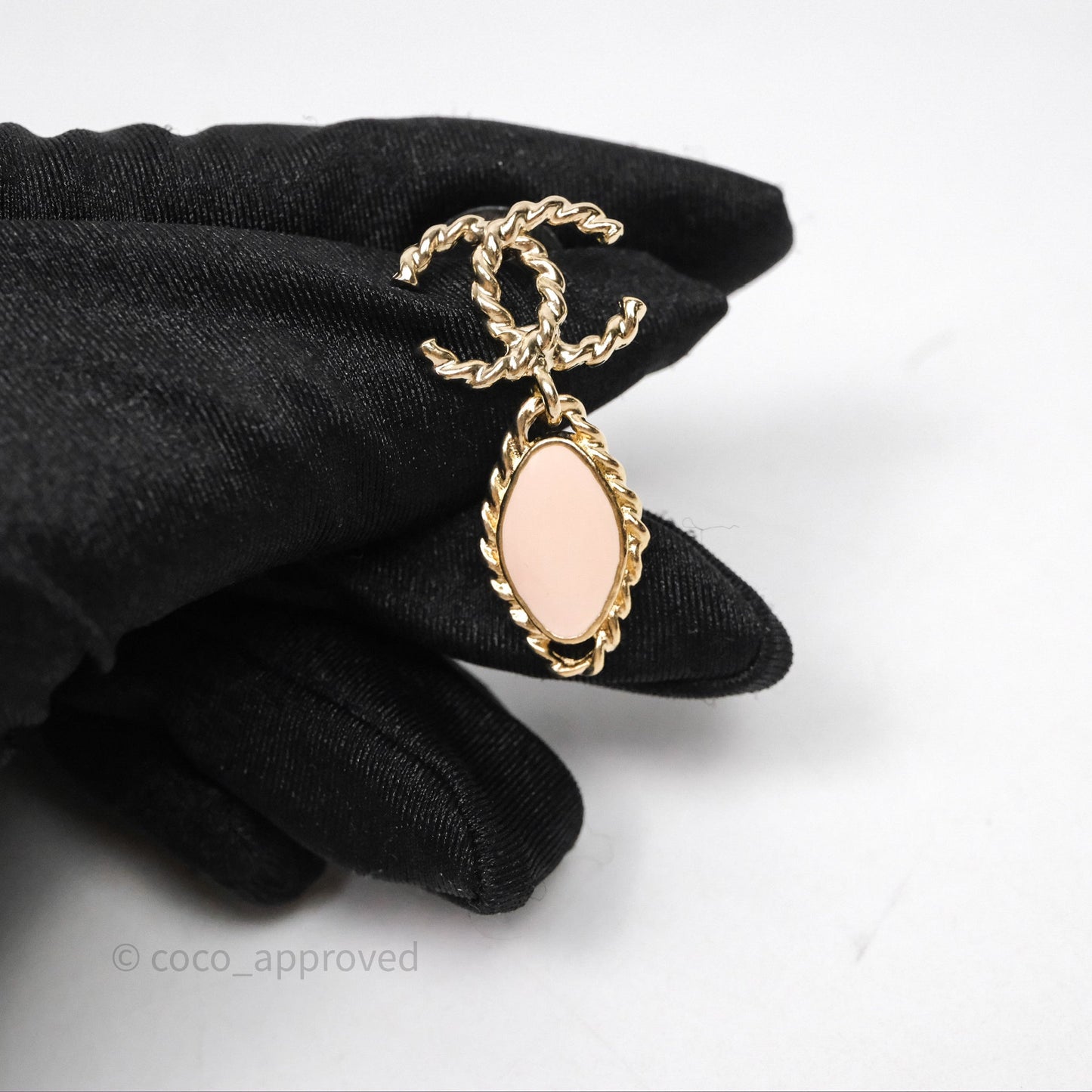 Chanel CC Drop Beige Pink Enamel Earrings Gold Tone 24P