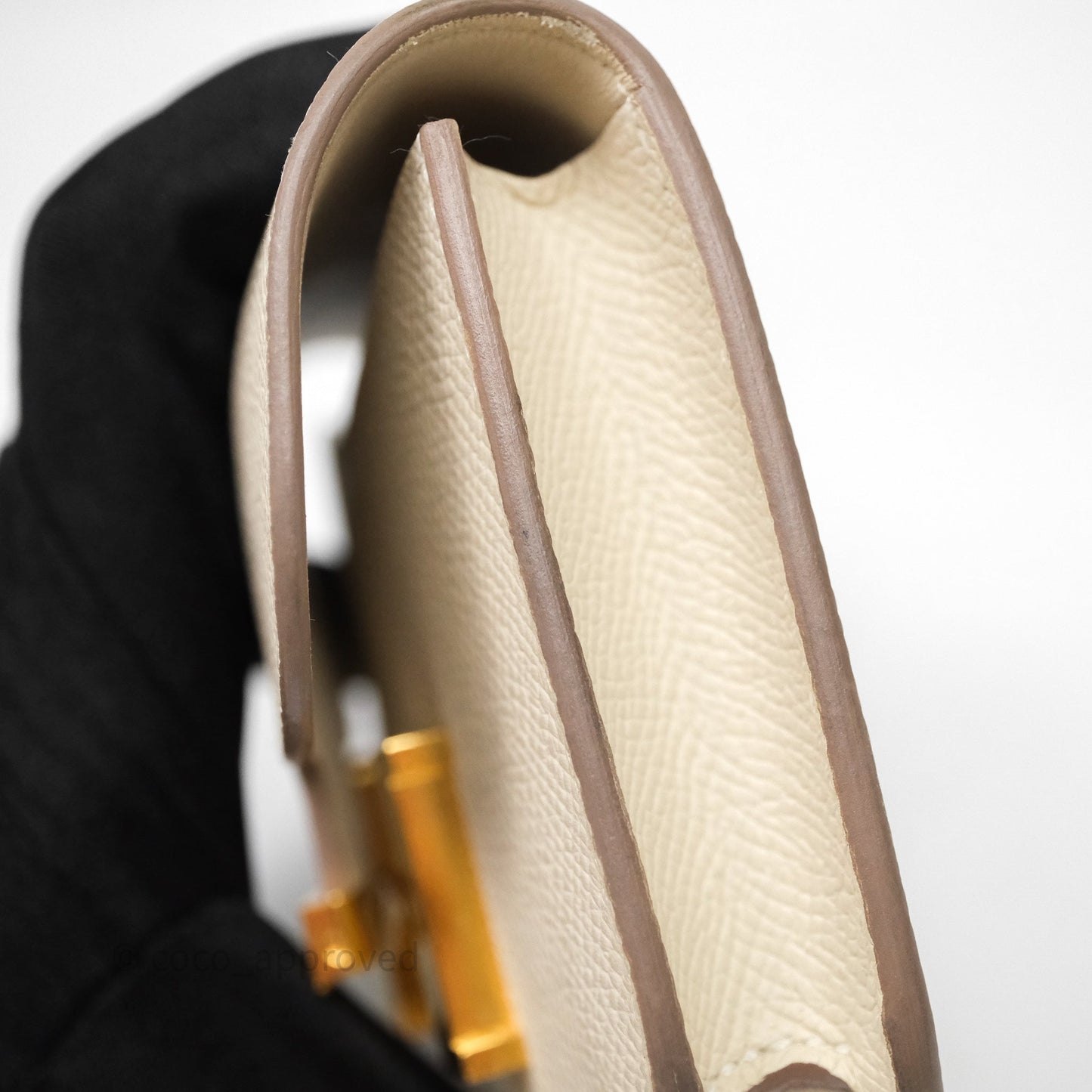 Hermès Constance Slim Wallet Craie 10 Gold Hardware