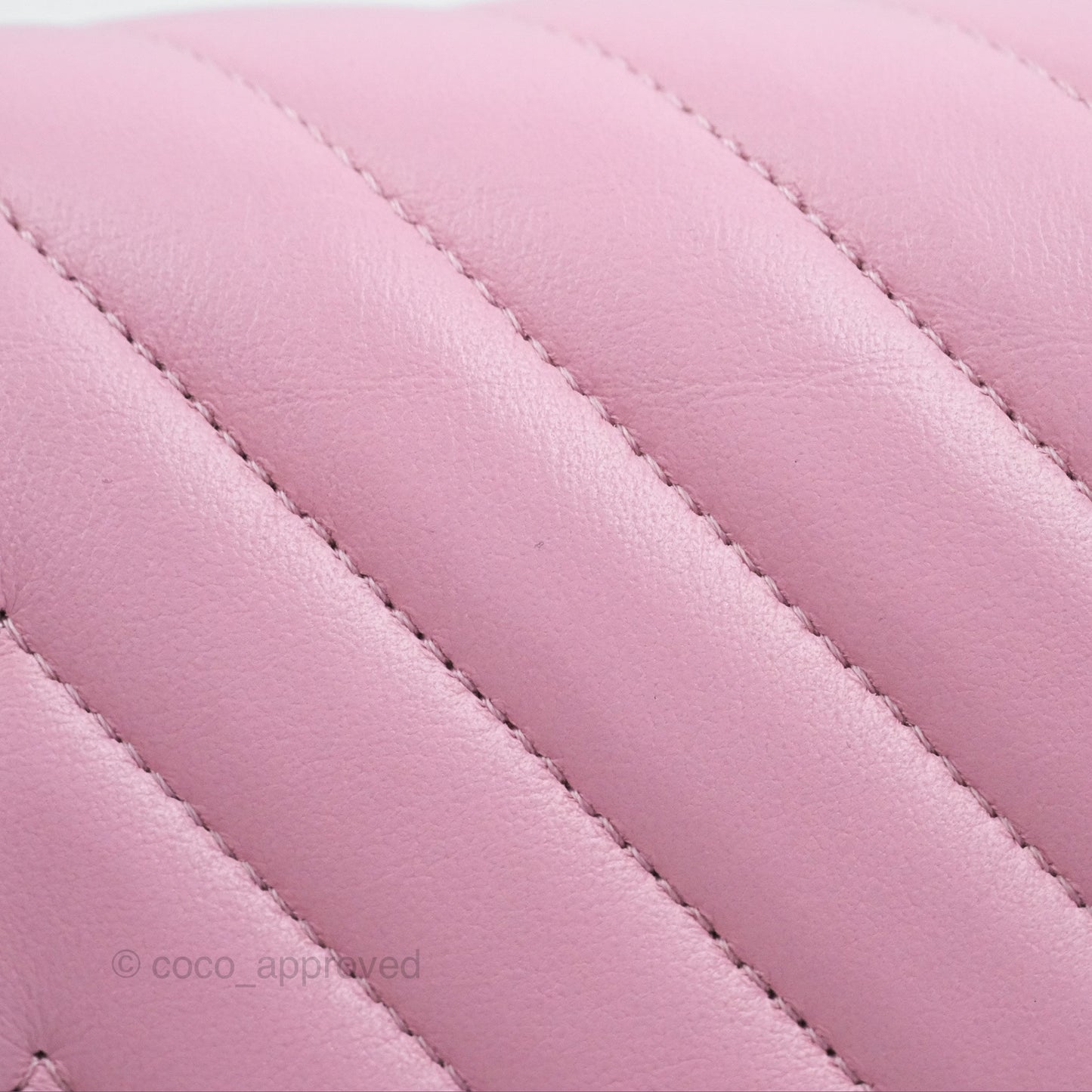 Chanel Chevron Medium Boy Pink Calfskin Gold Hardware