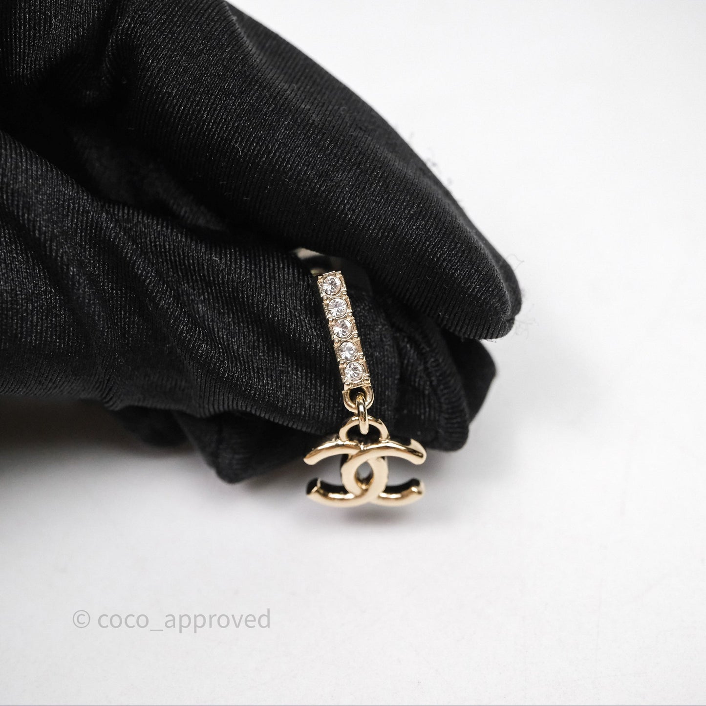 Chanel CC Crystals Drop Earrings Gold Tone 24V