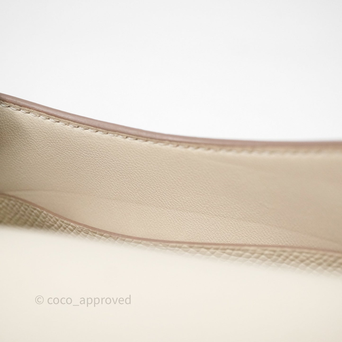 Hermès Constance Slim Wallet Craie 10 Gold Hardware