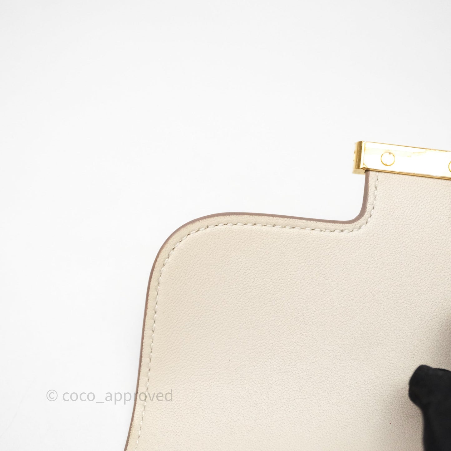 Hermès Constance Slim Wallet Craie 10 Gold Hardware