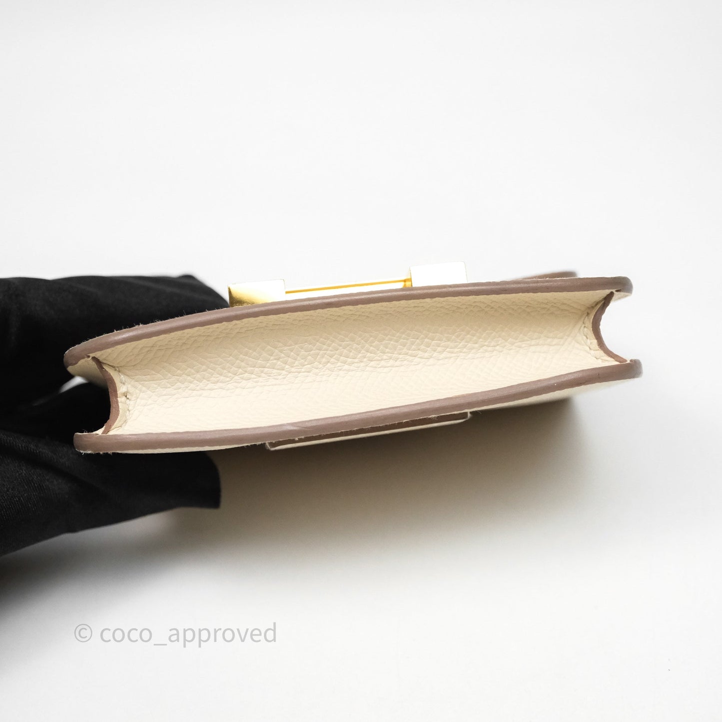 Hermès Constance Slim Wallet Craie 10 Gold Hardware