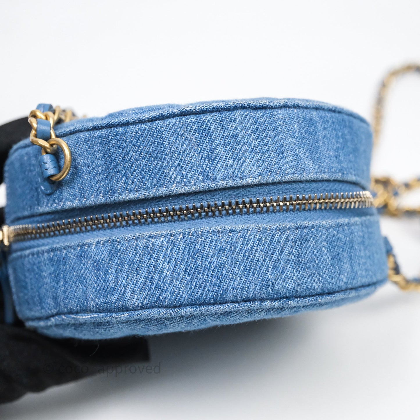 Chanel Quilted Pearl Crush Round Clutch With Chain Denim Aged Gold Hardware